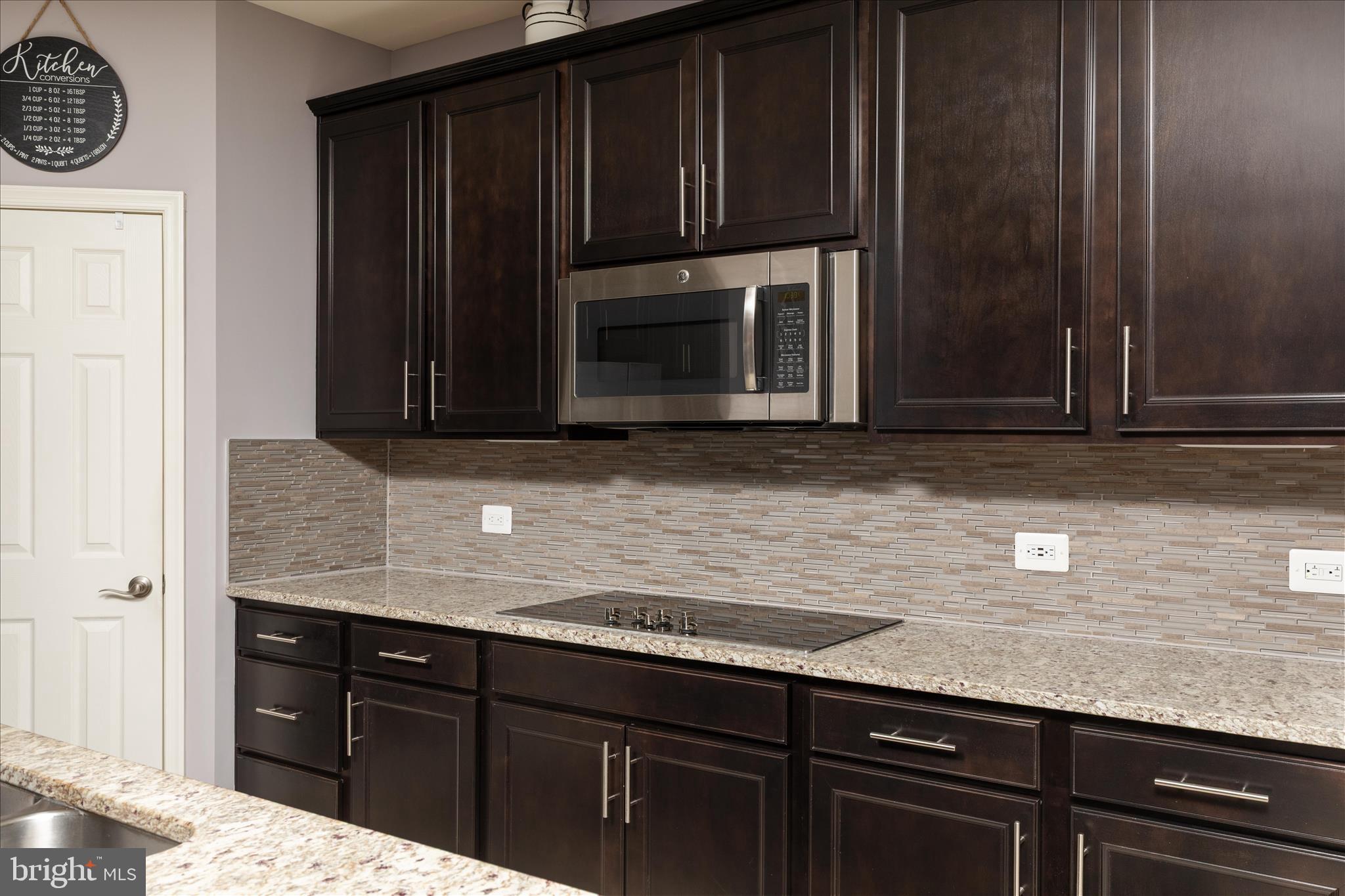 THE RESERVE AT JENNELL E - Residential