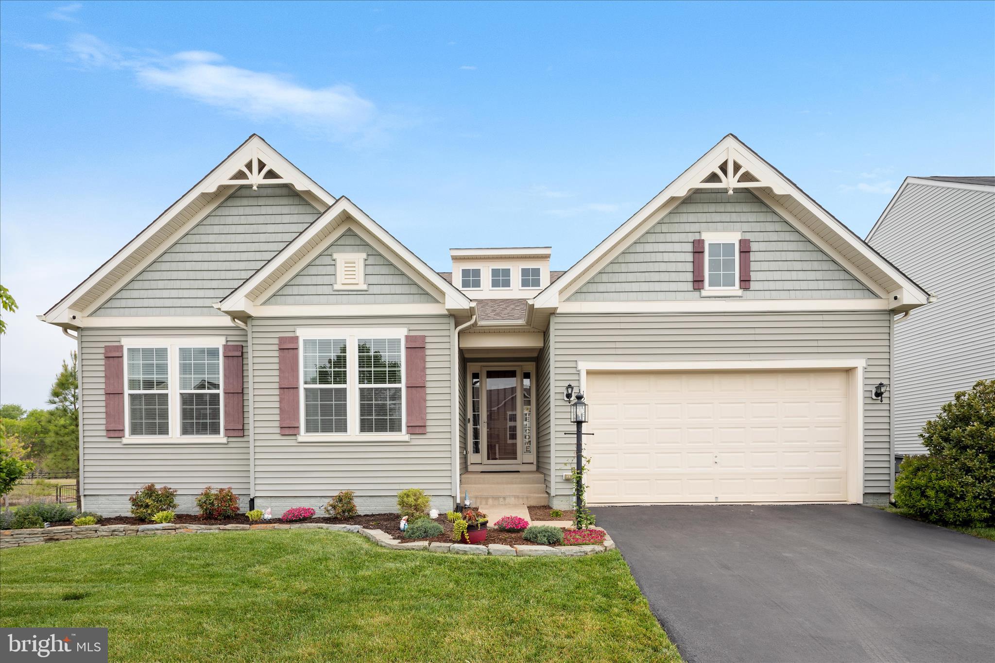 THE RESERVE AT JENNELL E - Residential