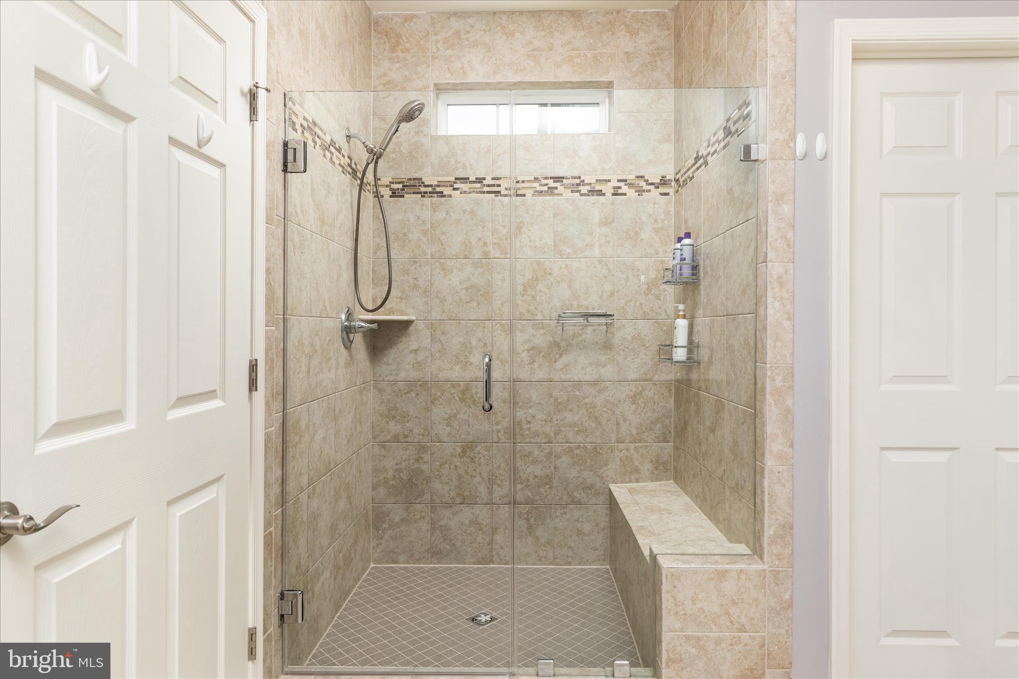 THE RESERVE AT JENNELL E - Residential