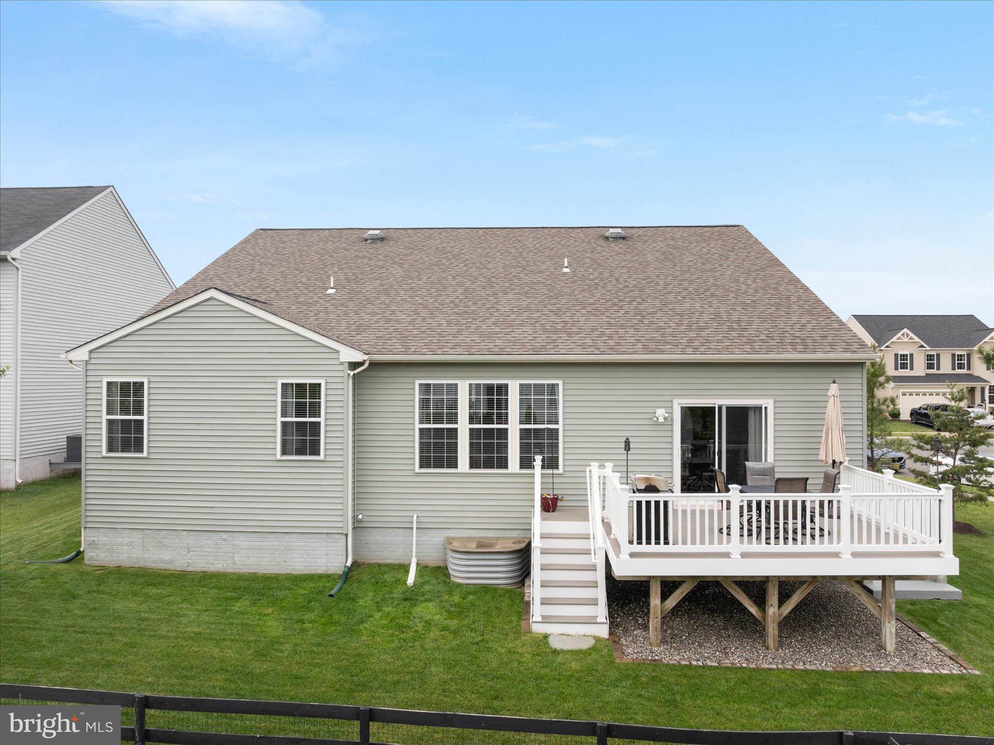 THE RESERVE AT JENNELL E - Residential