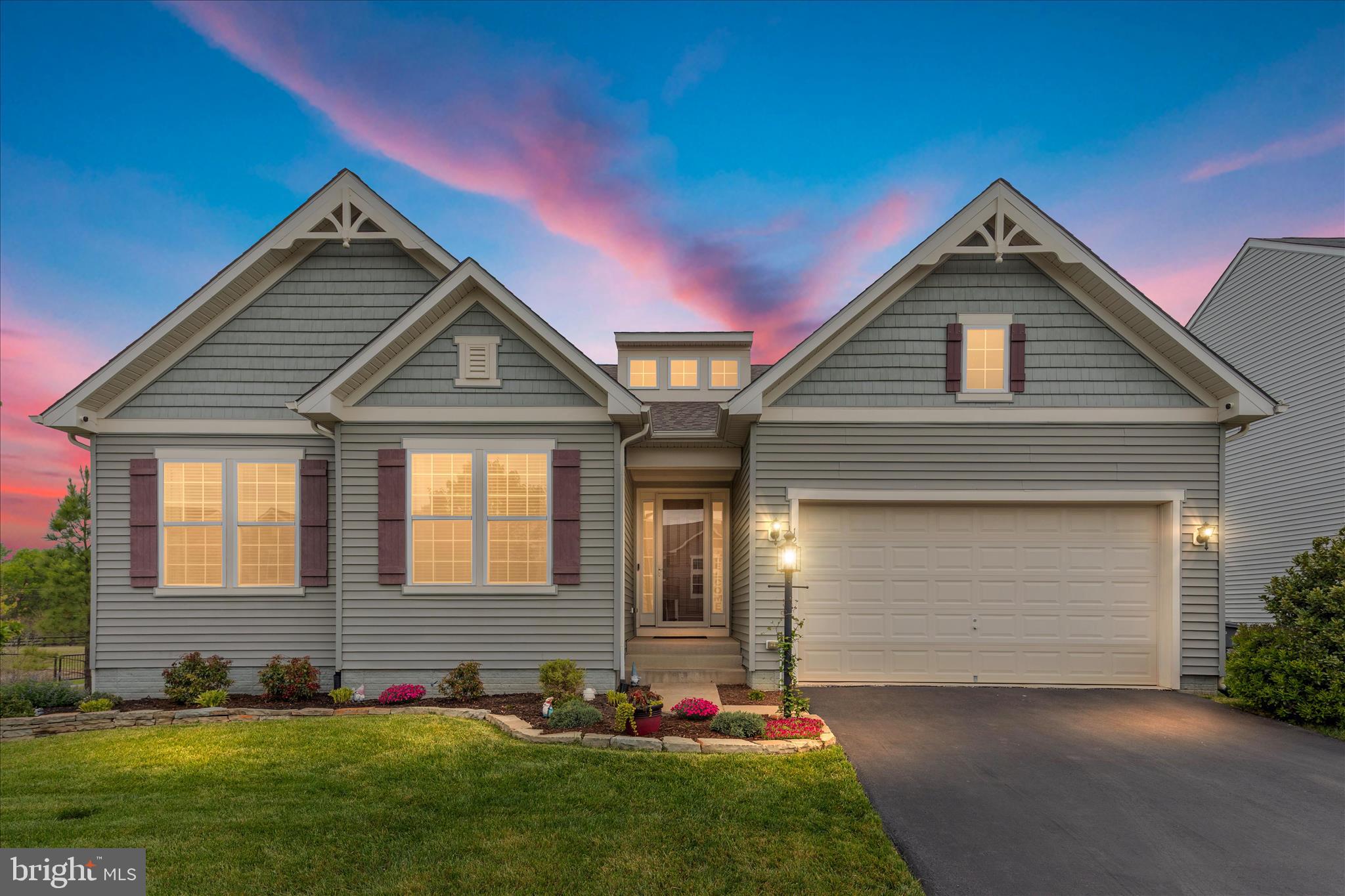 THE RESERVE AT JENNELL E - Residential