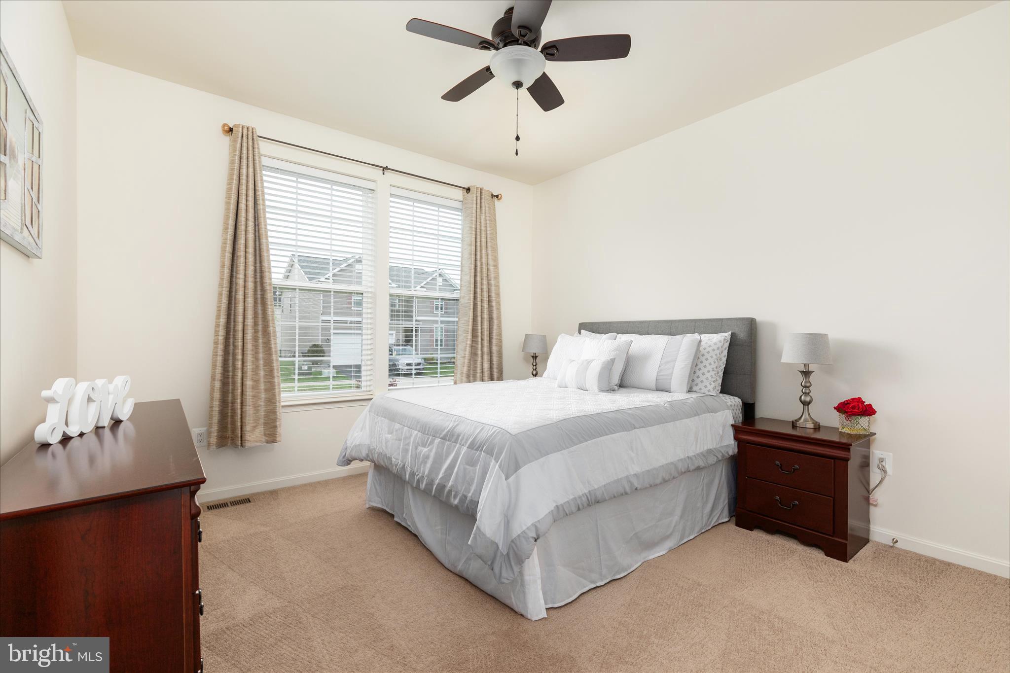 THE RESERVE AT JENNELL E - Residential