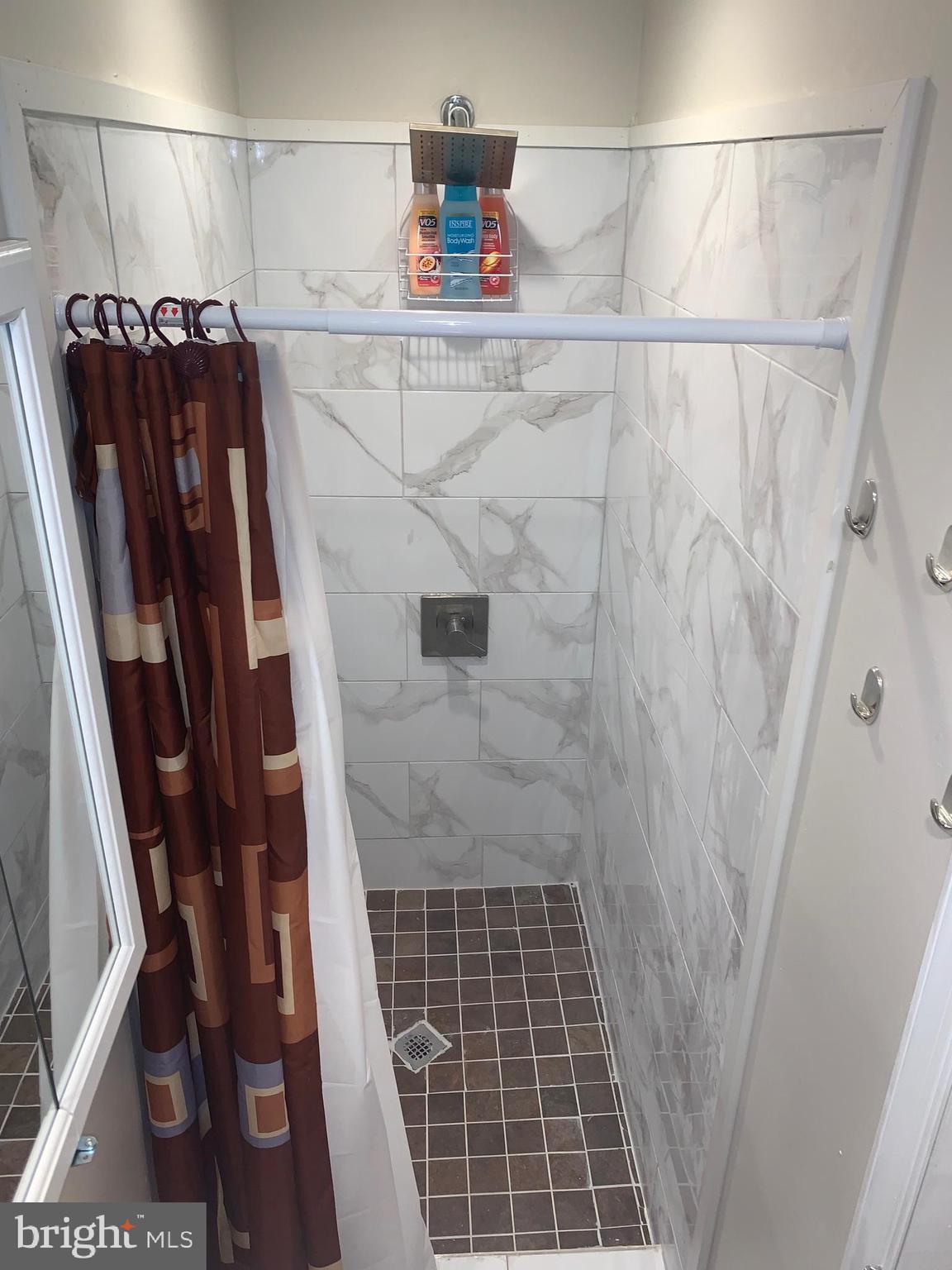 MANAYUNK - Residential Lease