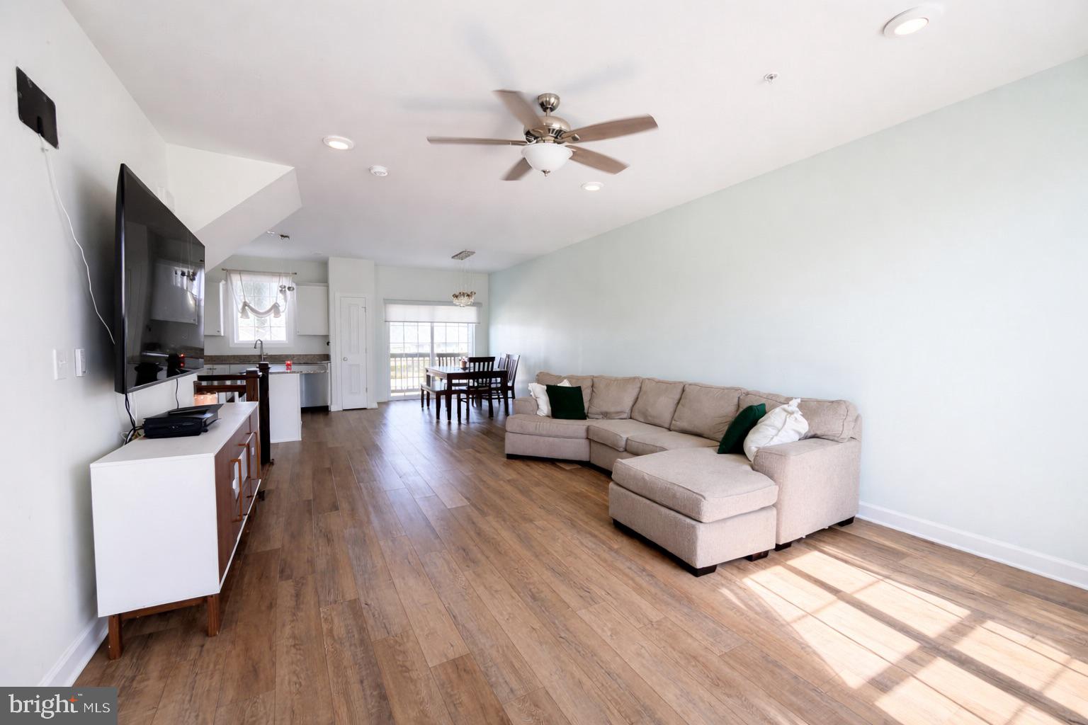 HUDSON RIDGE - Residential