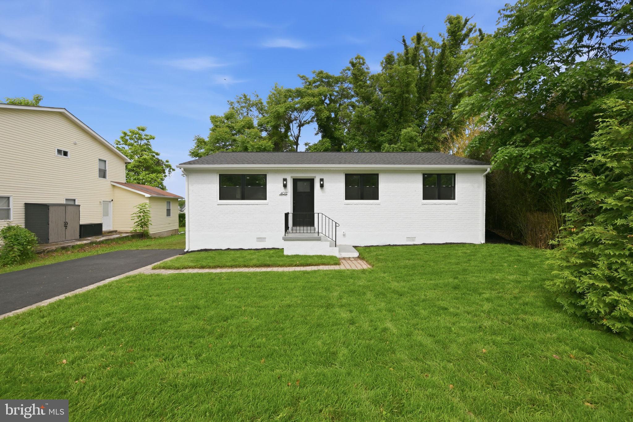 4012 BYERS STREET