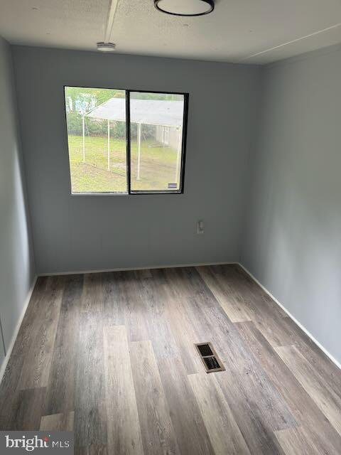 ANGOLA NECK PARK - Residential