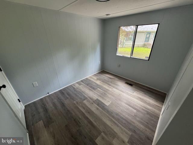 ANGOLA NECK PARK - Residential