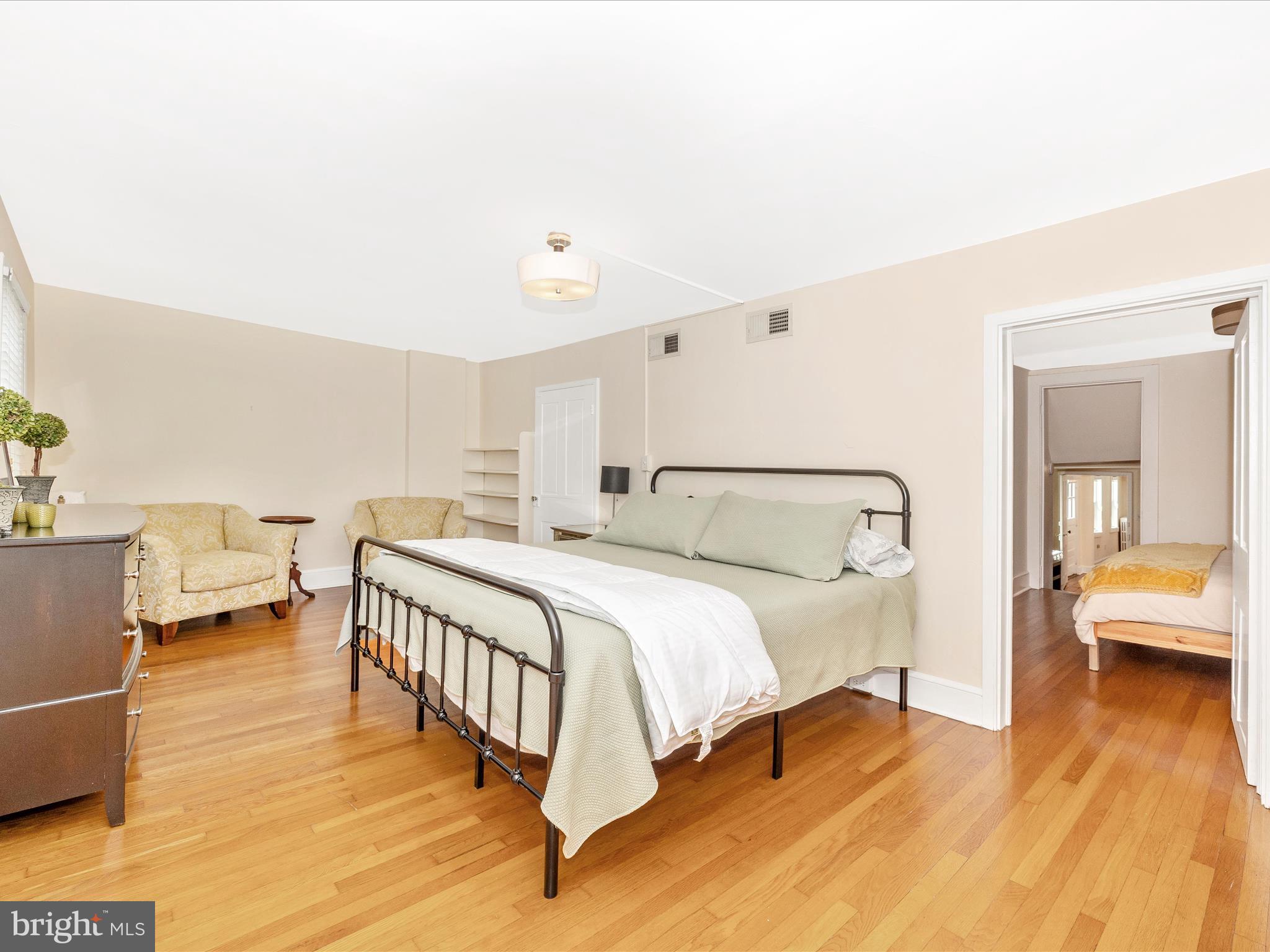 DOWNTOWN FREDERICK - Residential