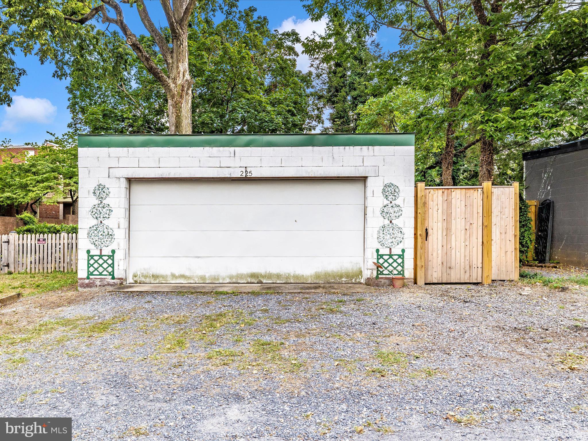 DOWNTOWN FREDERICK - Residential