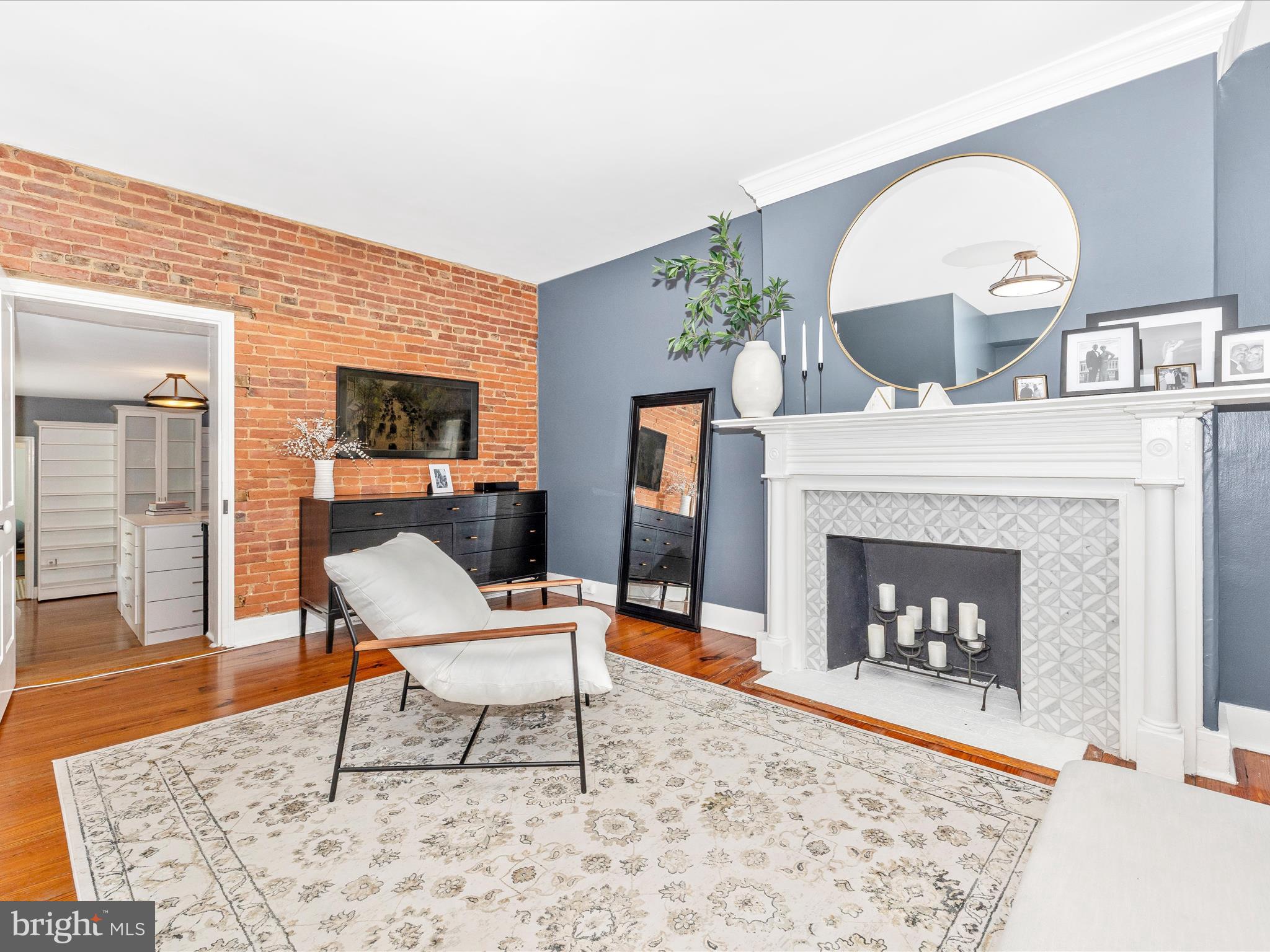 DOWNTOWN FREDERICK - Residential