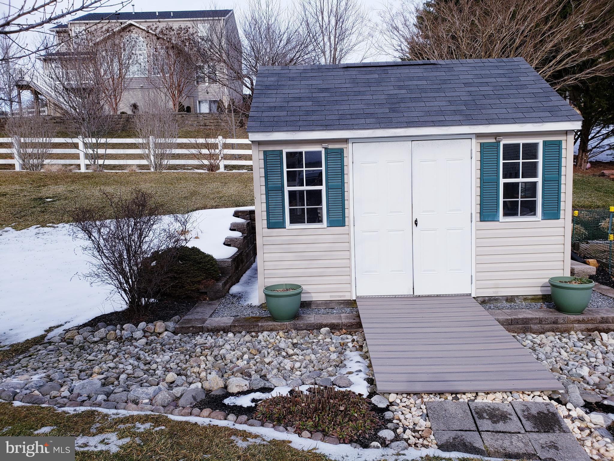 FIELDS OF NOTTINGHAM - Residential