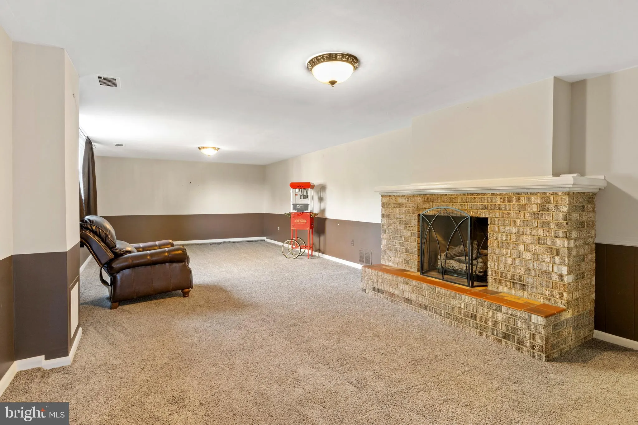 York, Pennsylvania 17408, United States, 3 Bedrooms Bedrooms, ,2 BathroomsBathrooms,Residential,Pending,129371