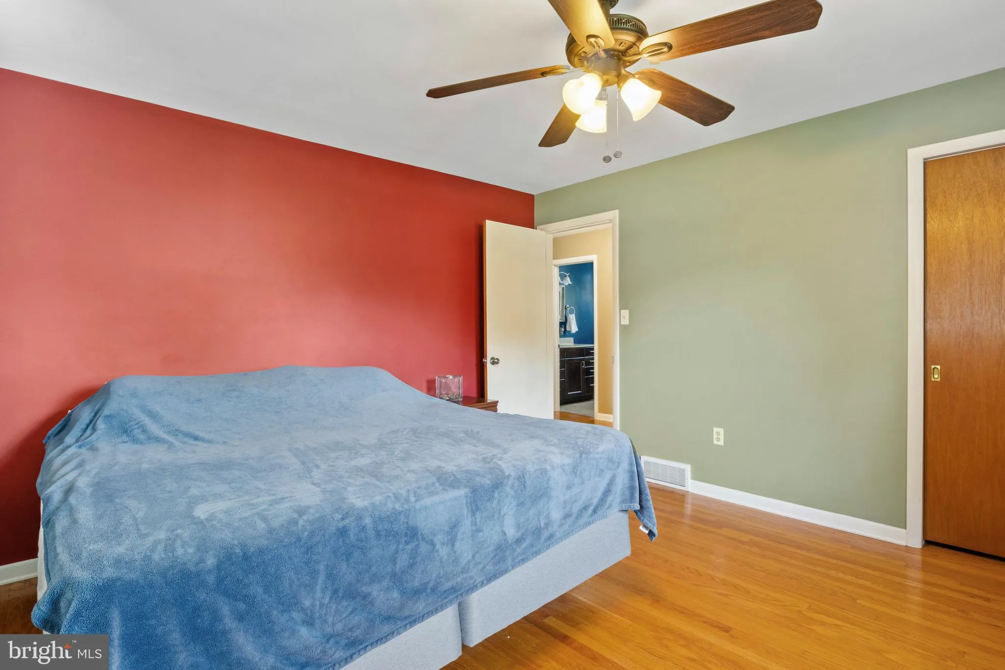 York, Pennsylvania 17408, United States, 3 Bedrooms Bedrooms, ,2 BathroomsBathrooms,Residential,Pending,129371