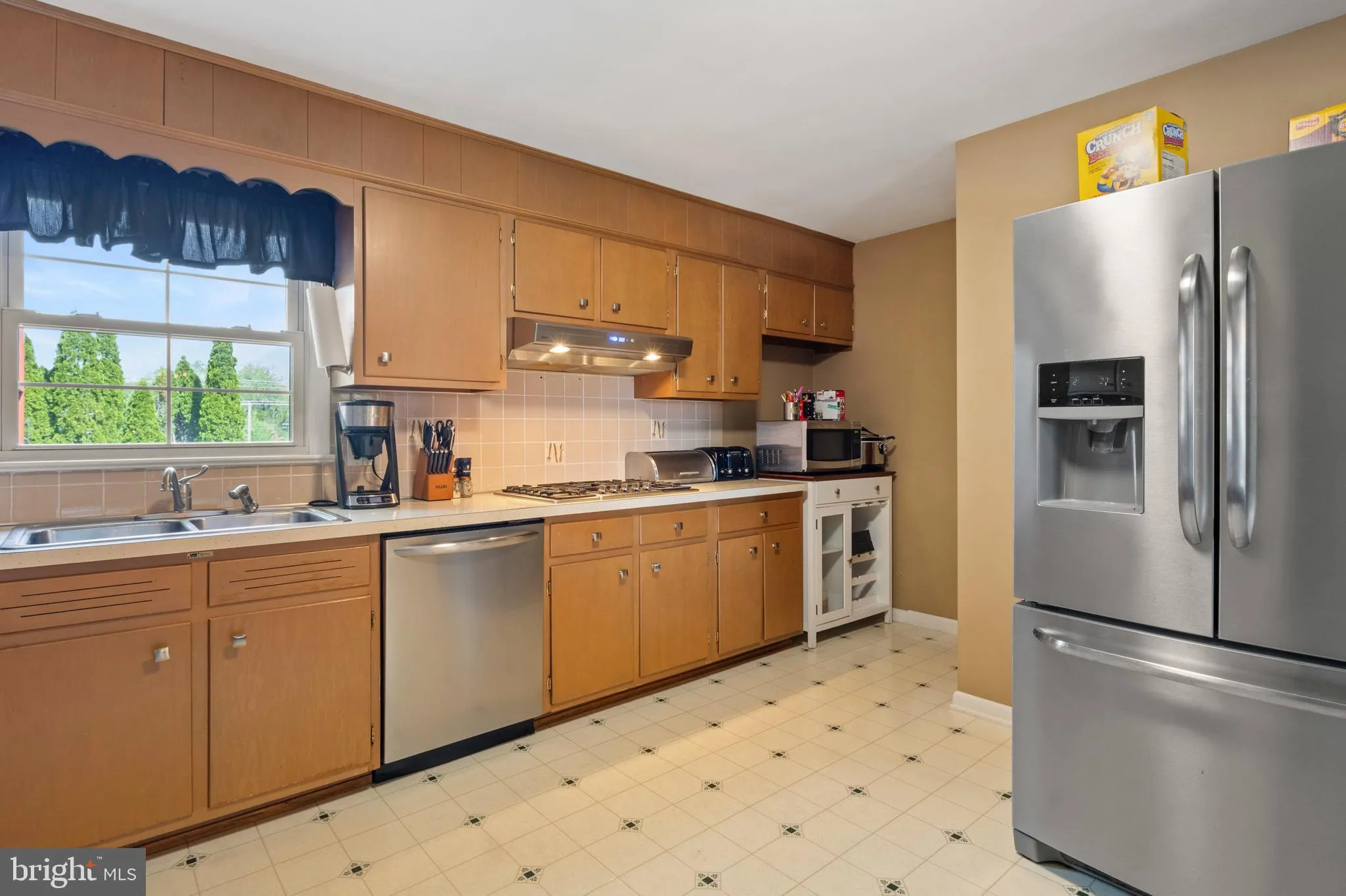 York, Pennsylvania 17408, United States, 3 Bedrooms Bedrooms, ,2 BathroomsBathrooms,Residential,Pending,129371