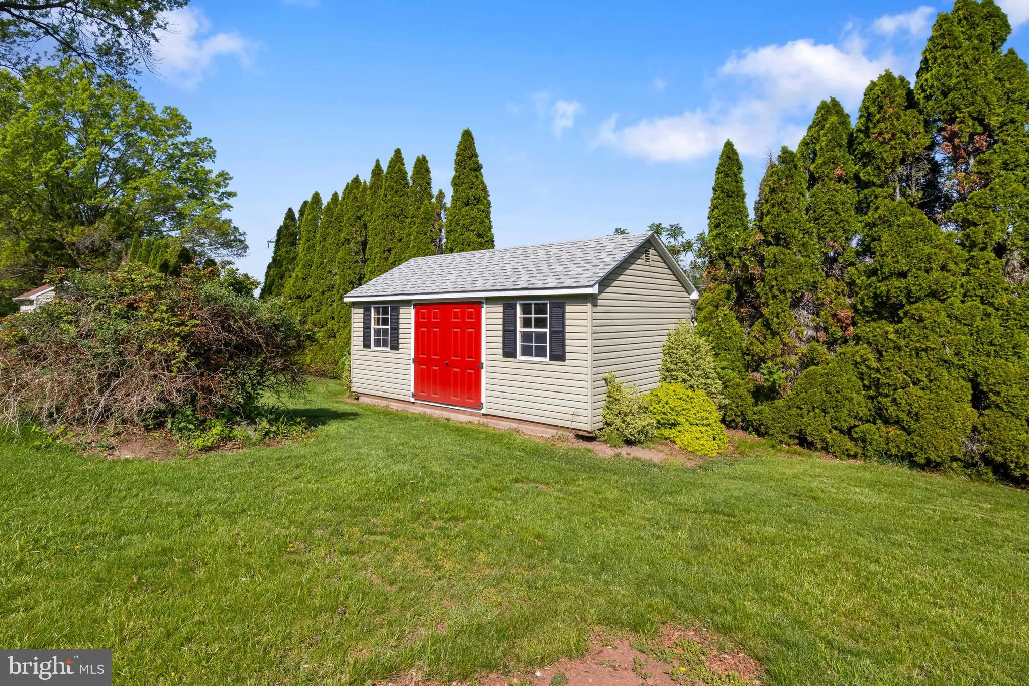 York, Pennsylvania 17408, United States, 3 Bedrooms Bedrooms, ,2 BathroomsBathrooms,Residential,Pending,129371