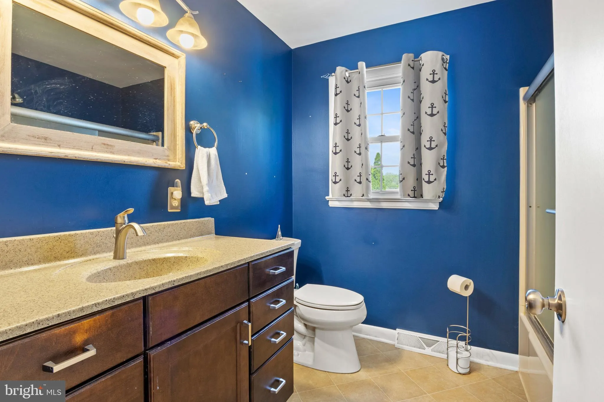 York, Pennsylvania 17408, United States, 3 Bedrooms Bedrooms, ,2 BathroomsBathrooms,Residential,Pending,129371