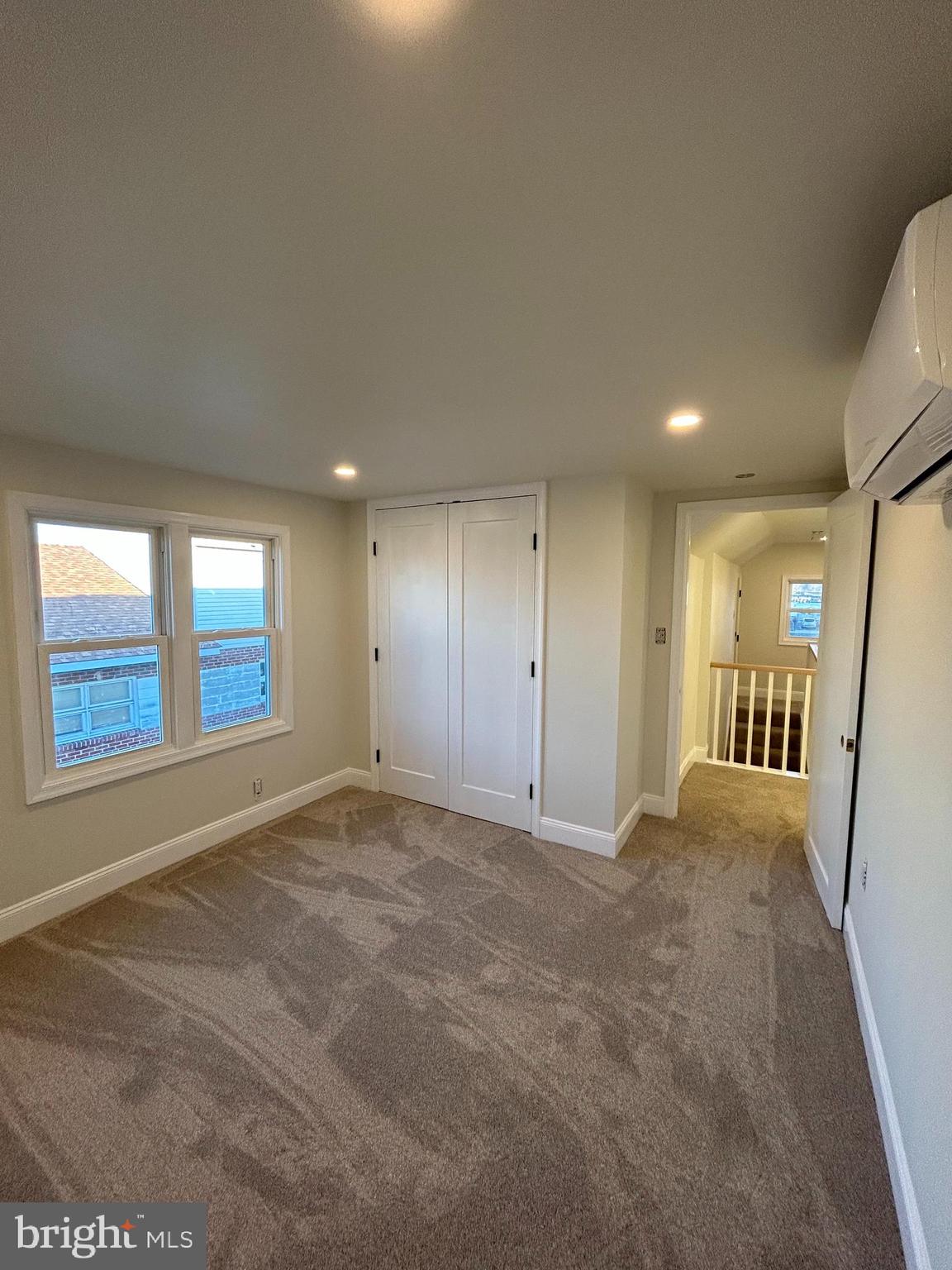 LYNCH POINT - Residential