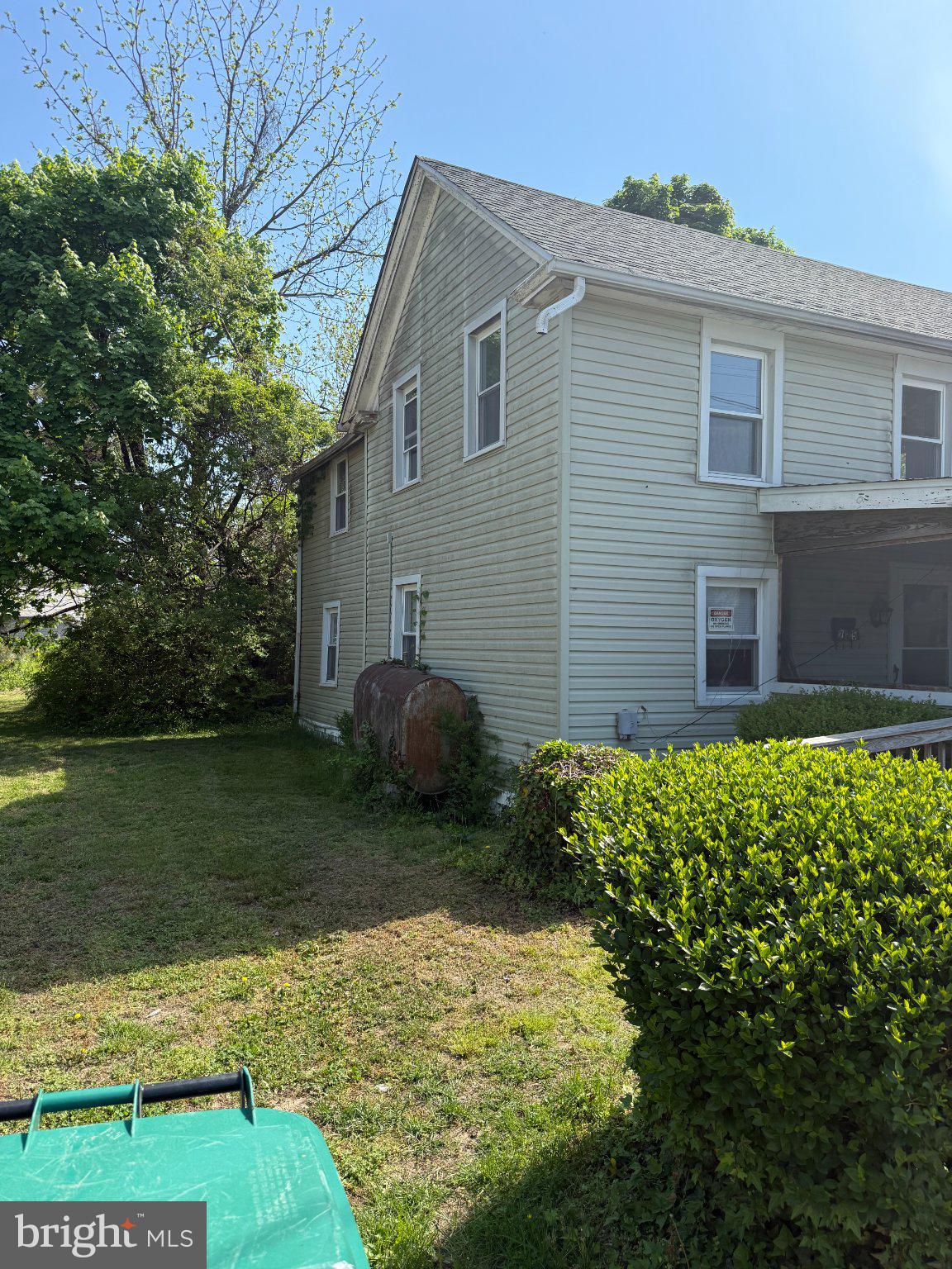 215 1ST STREET