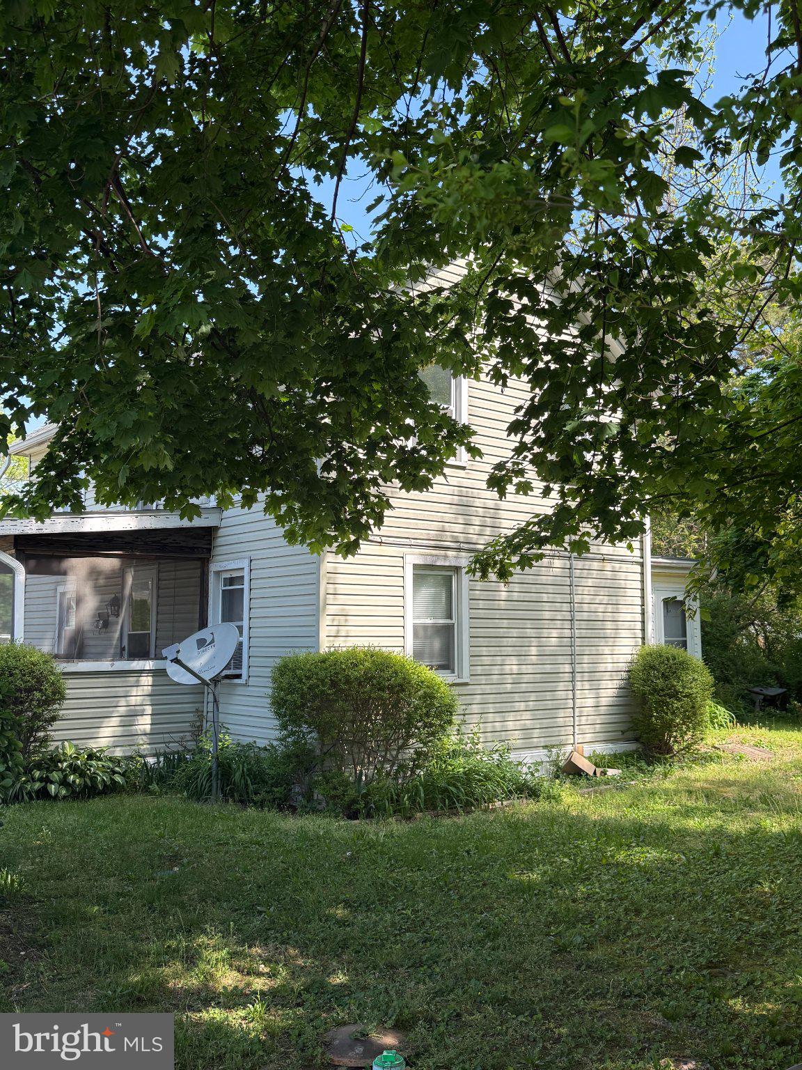 215 1ST STREET