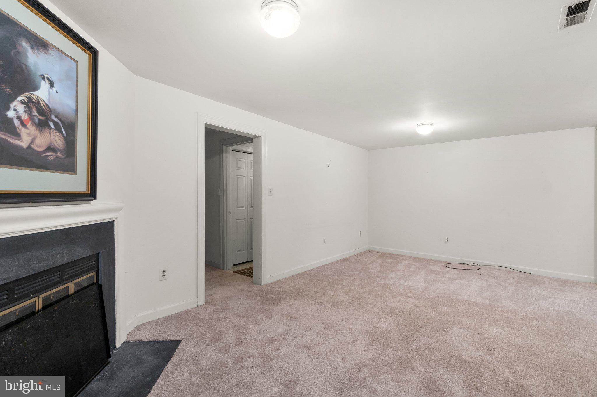 BALLENGER CREEK - Residential