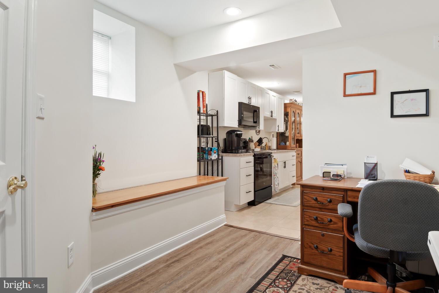 THREE CREEKS - Residential