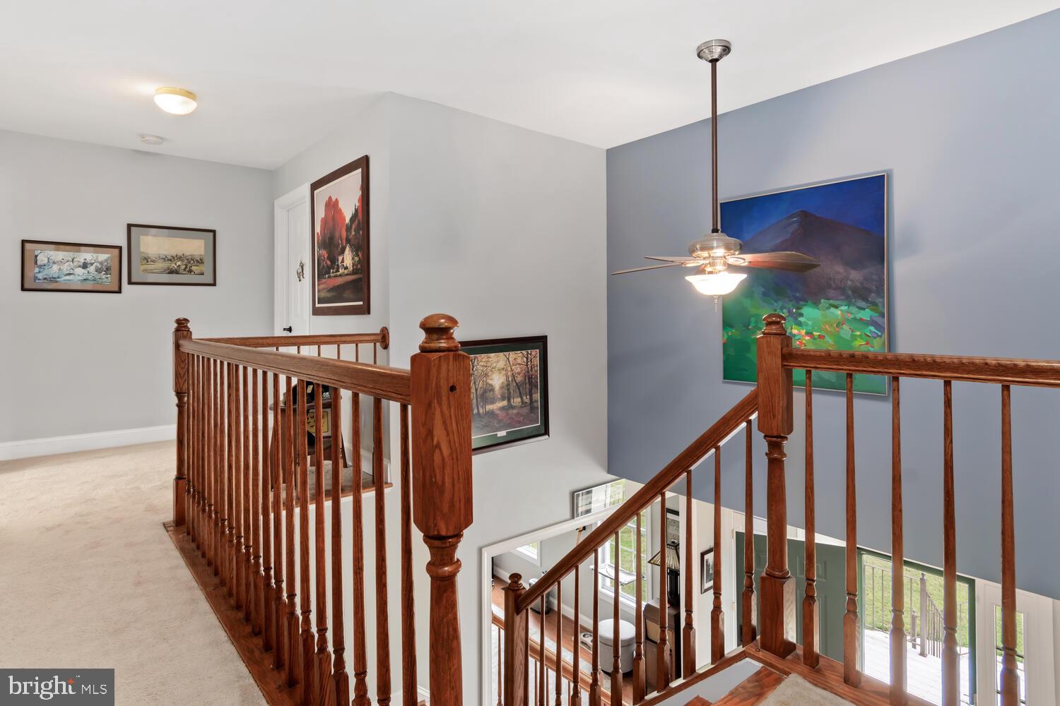 THREE CREEKS - Residential