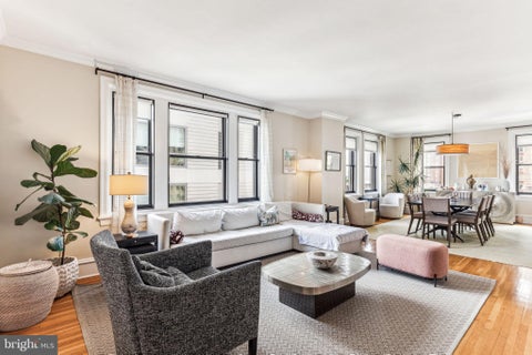 Condo For Sale - 250 S 17th Street #700<br/> PHILADELPHIA, PA 19103