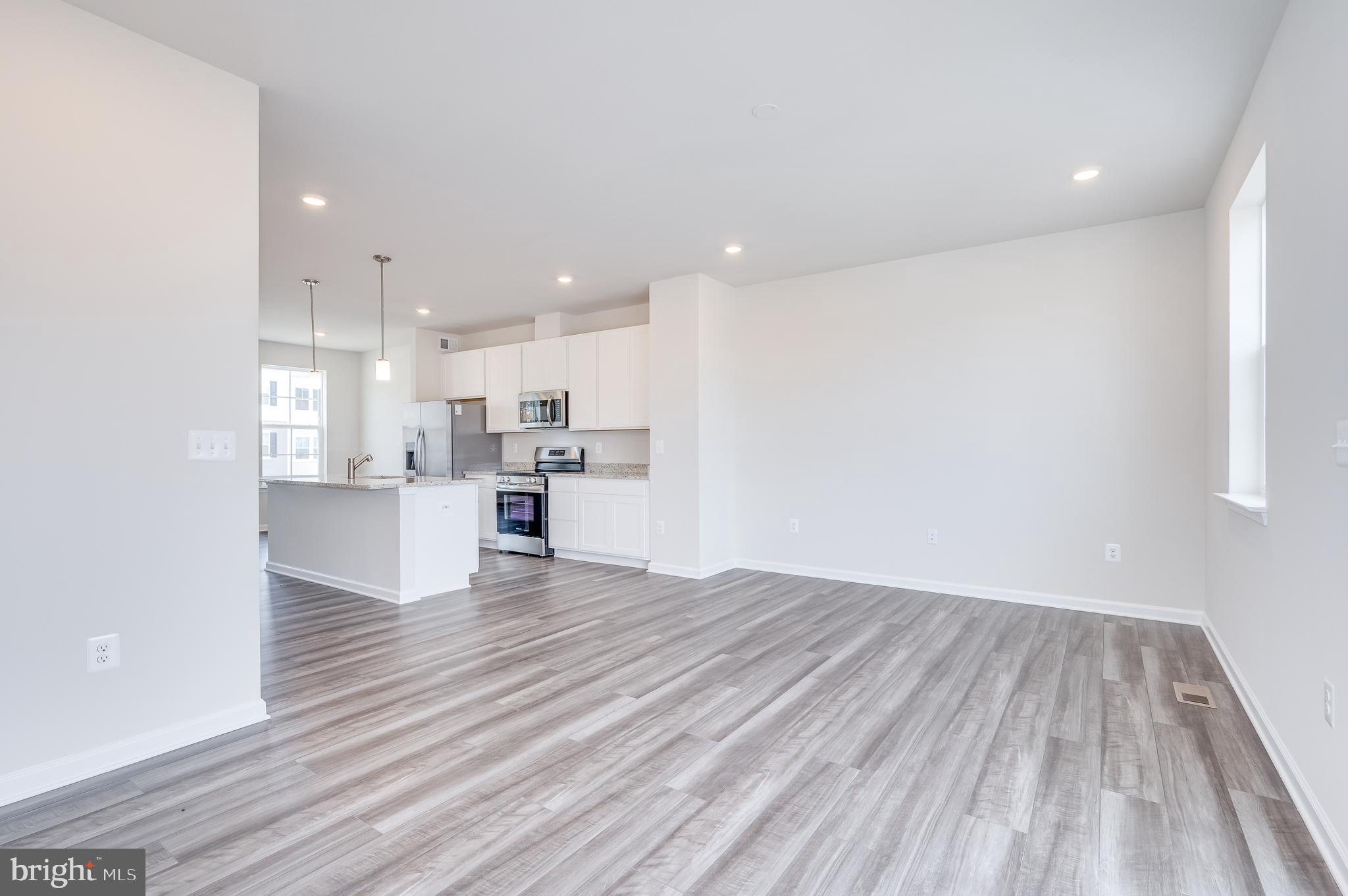 WILLOW GLEN - Residential Lease