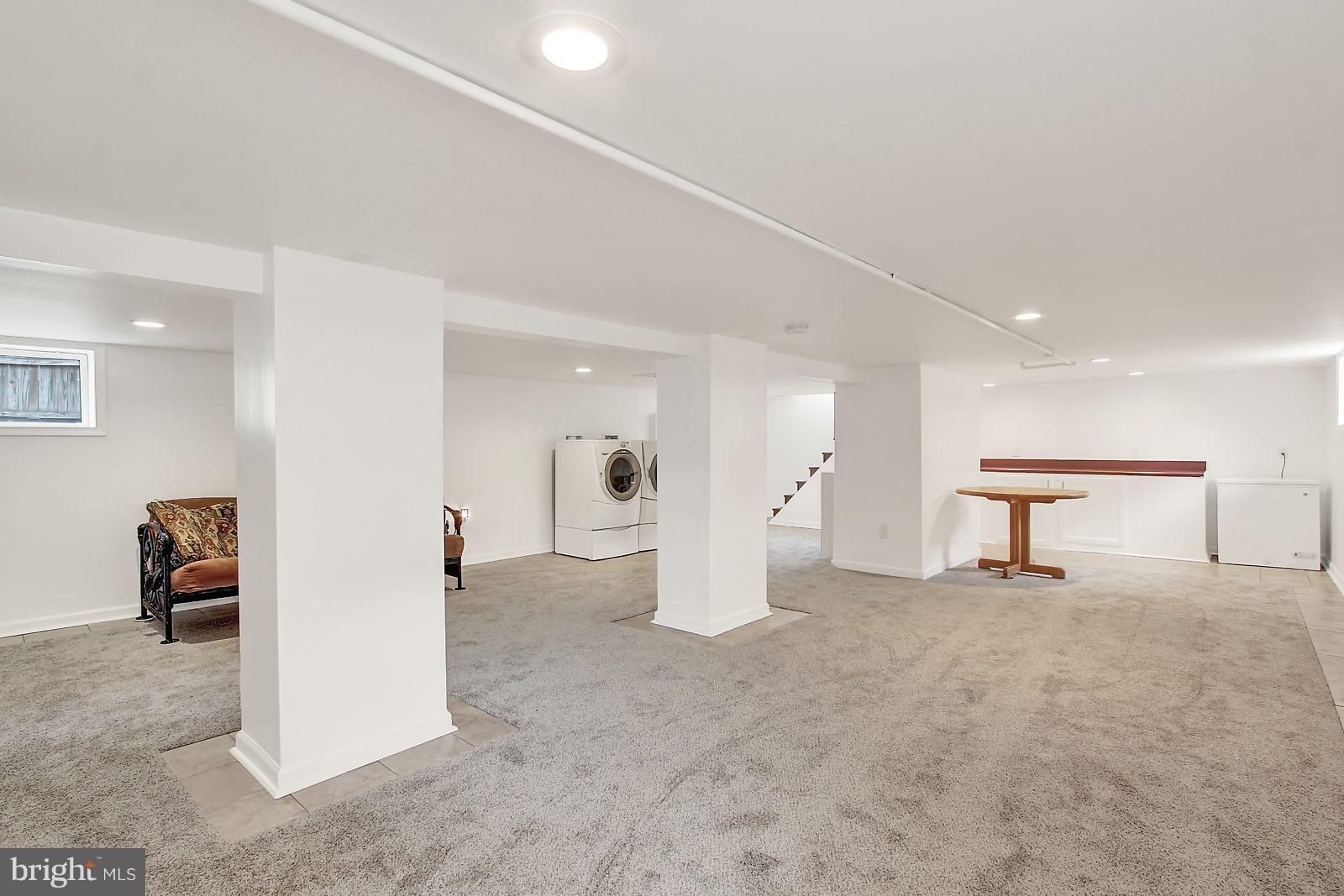 BROOKLYN HEIGHTS - Residential