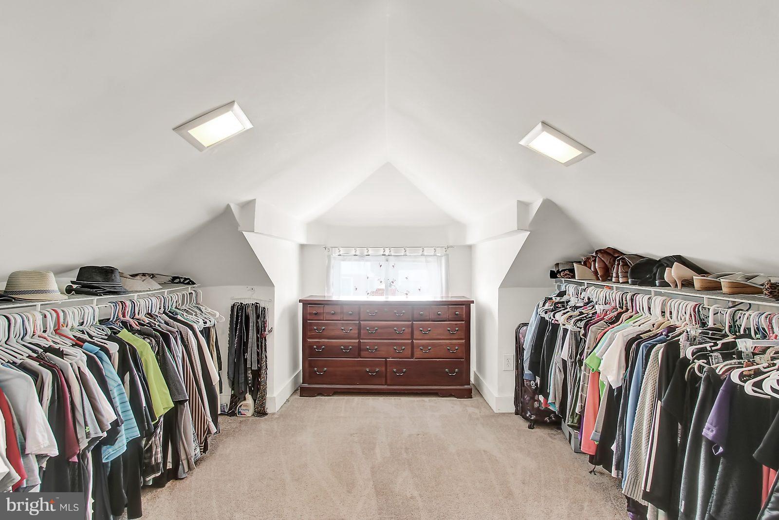 BROOKLYN HEIGHTS - Residential