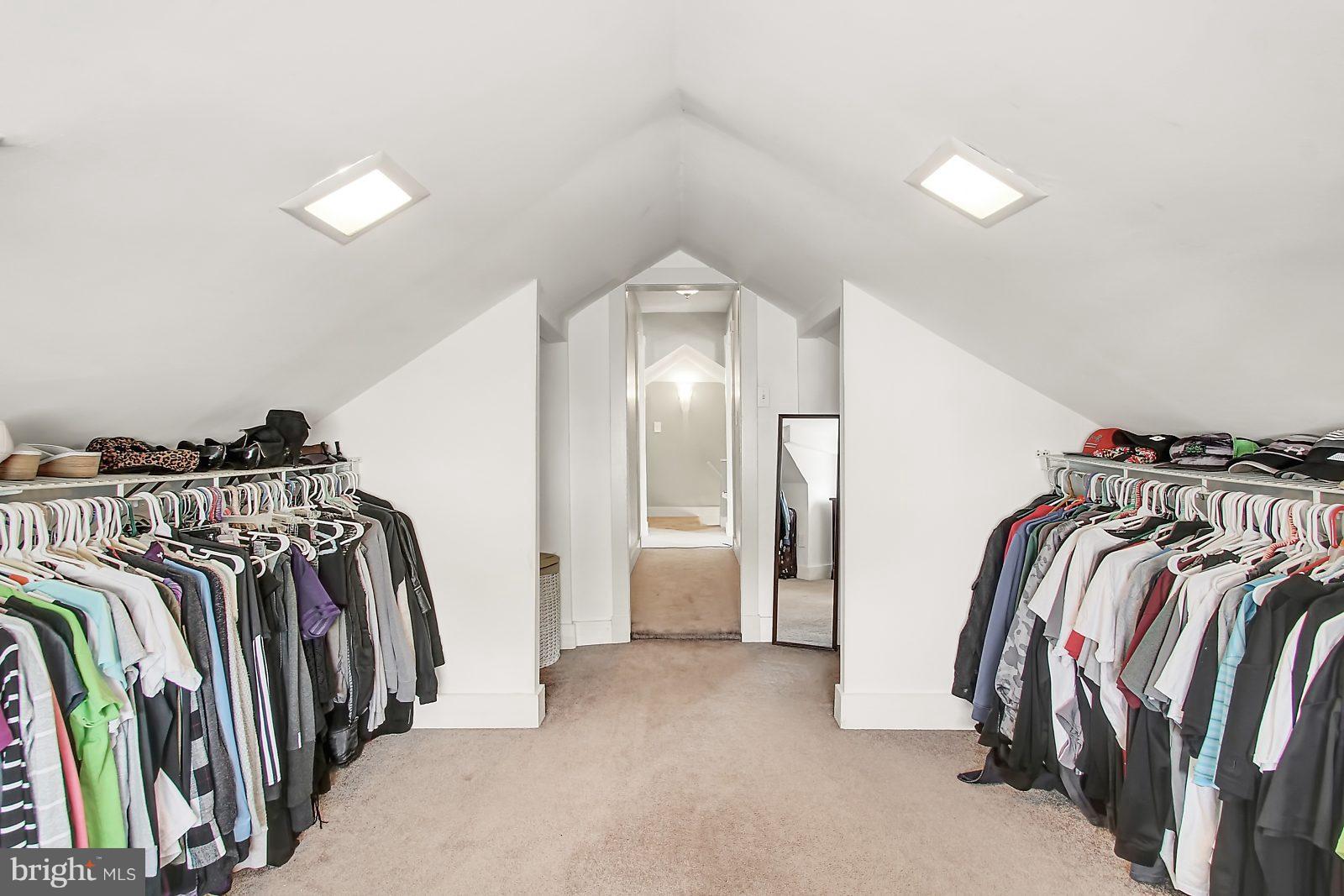 BROOKLYN HEIGHTS - Residential