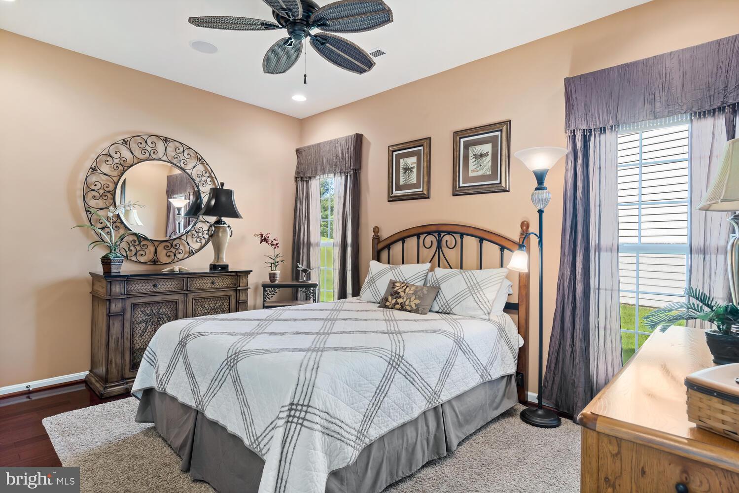 SYMPHONY VILLAGE AT CENTREVILLE - Residential