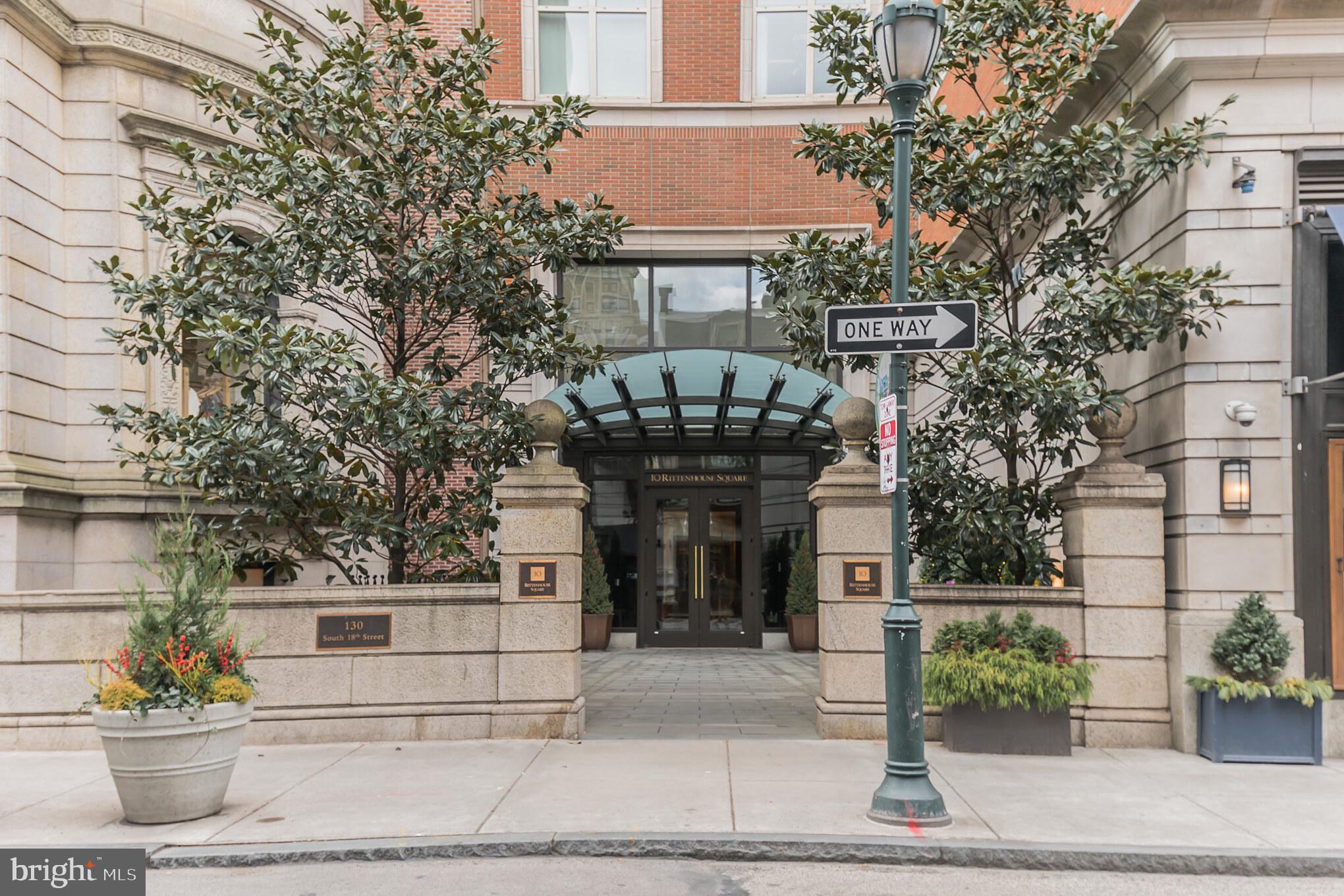 RITTENHOUSE SQUARE - Residential