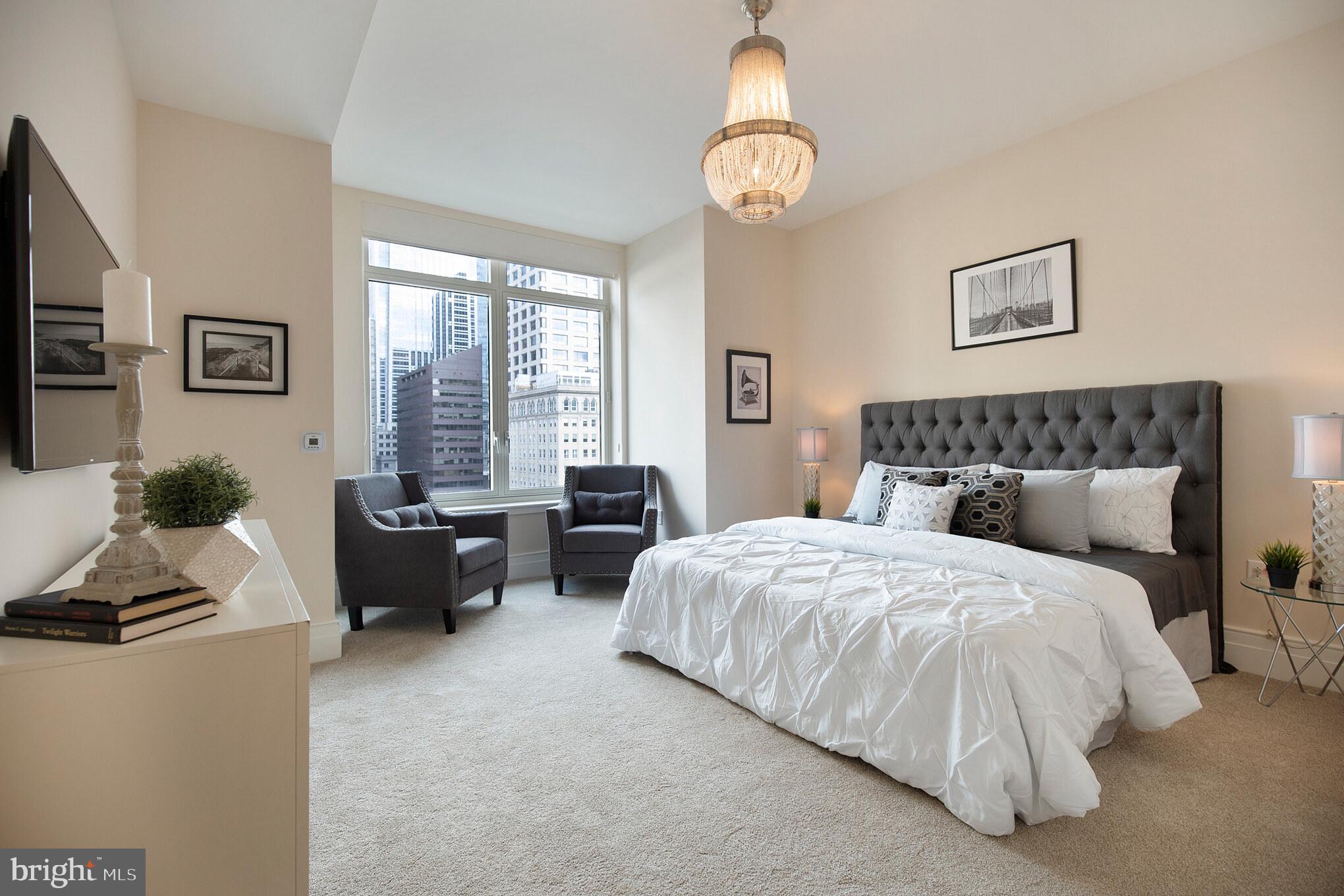 RITTENHOUSE SQUARE - Residential