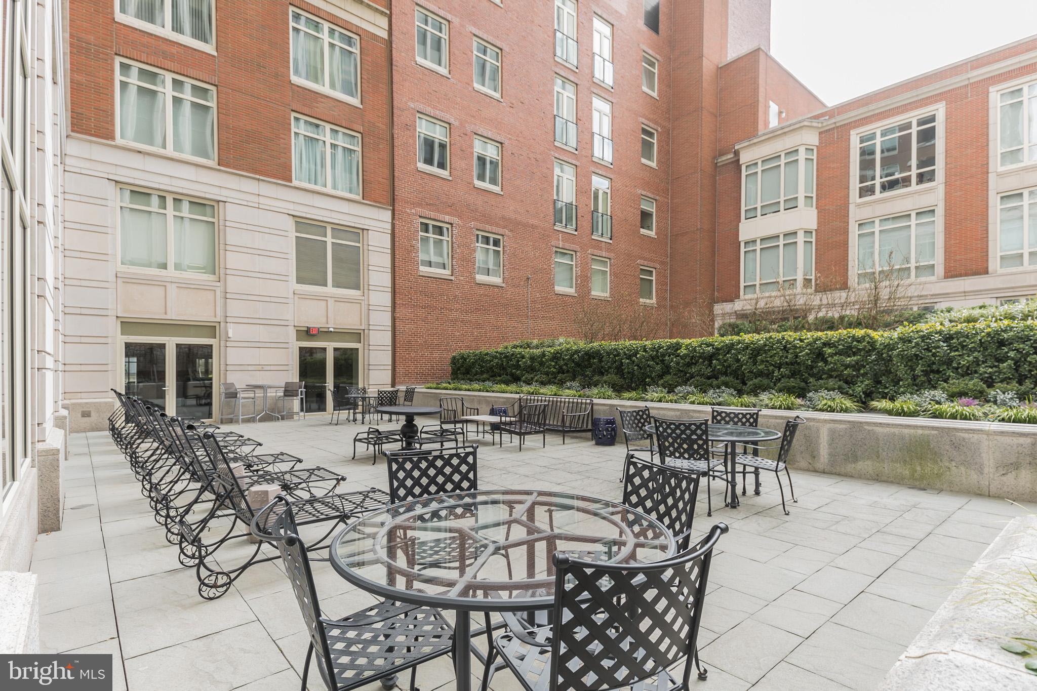 RITTENHOUSE SQUARE - Residential