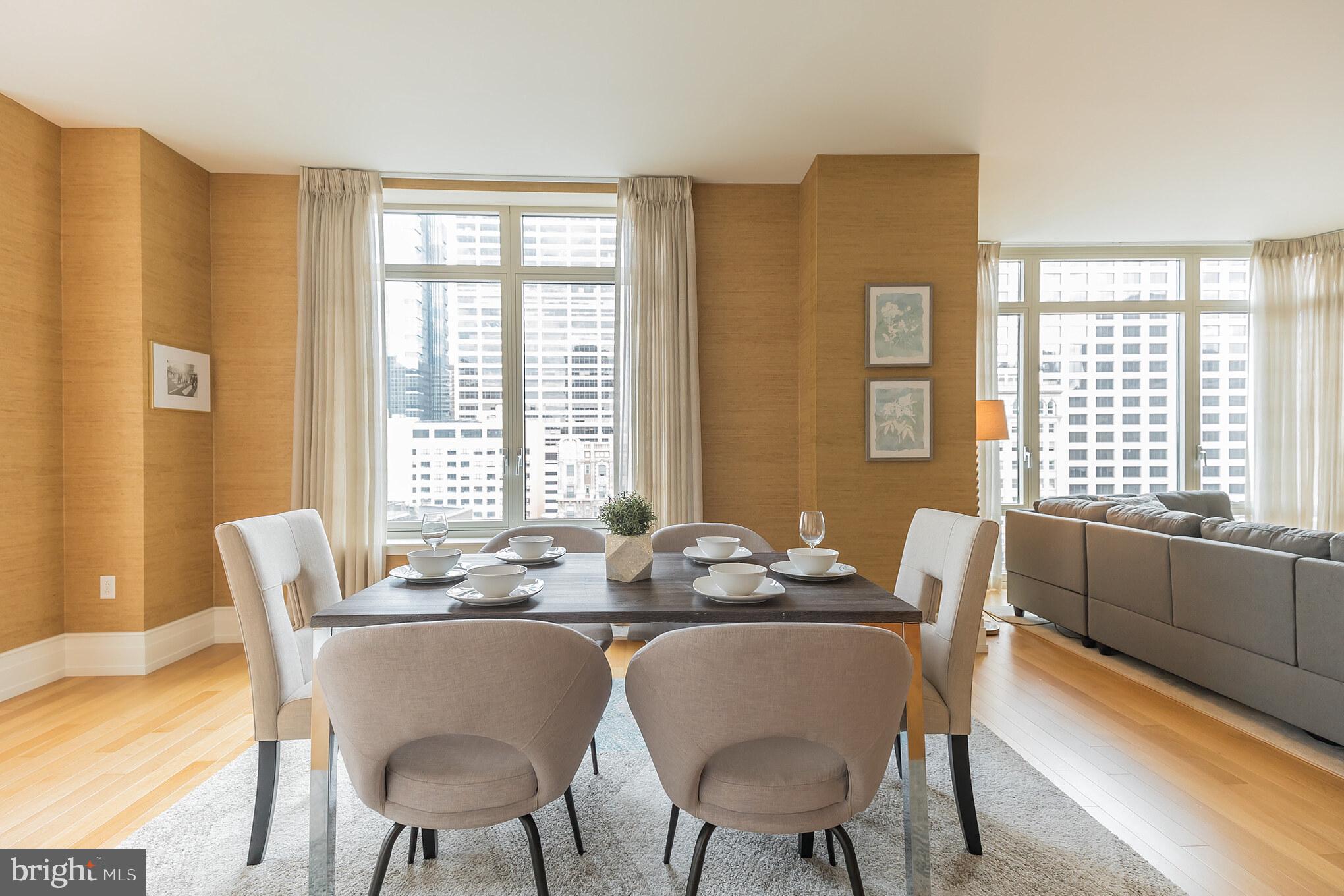 RITTENHOUSE SQUARE - Residential