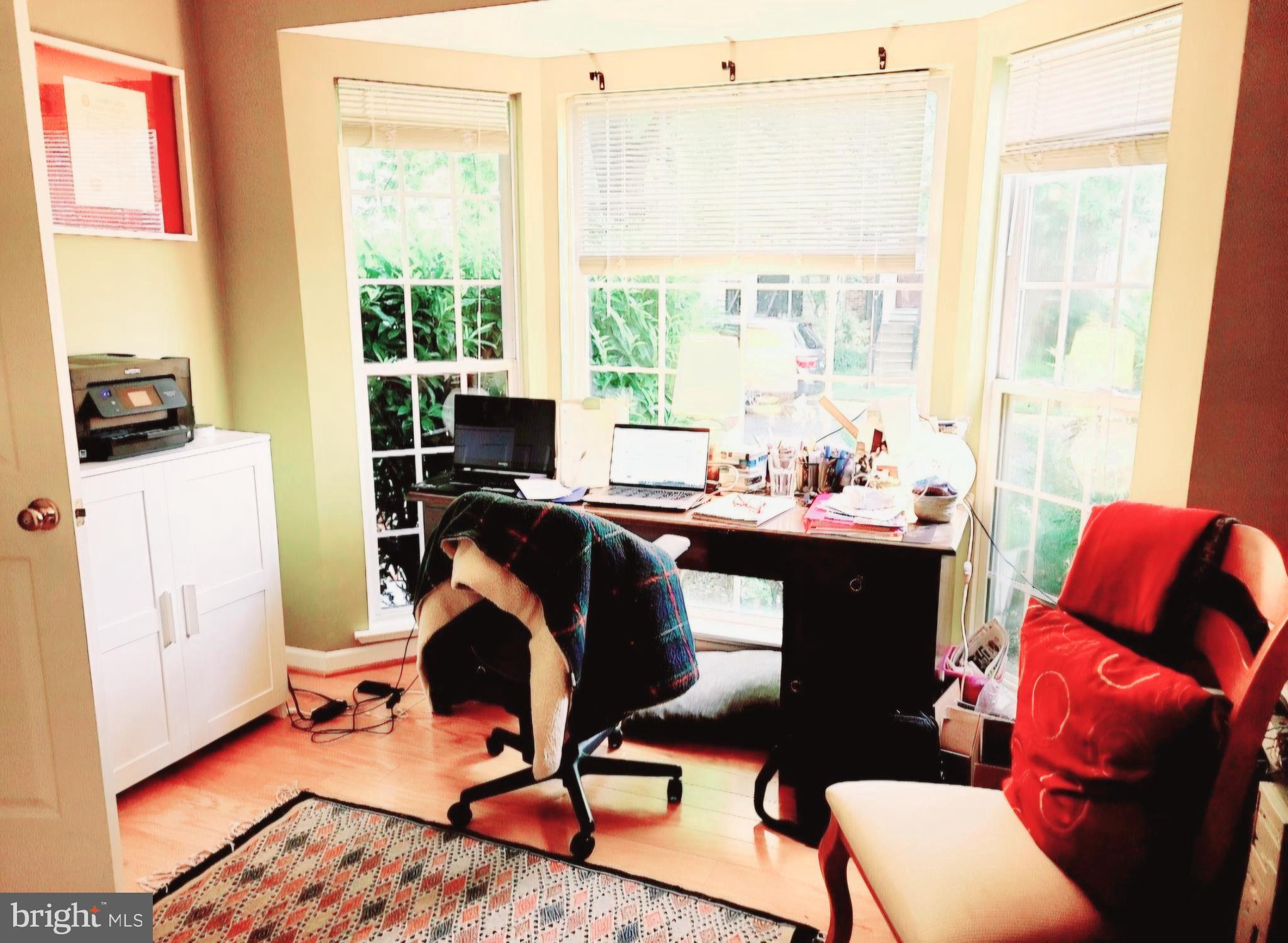 LAKELANDS - Residential Lease