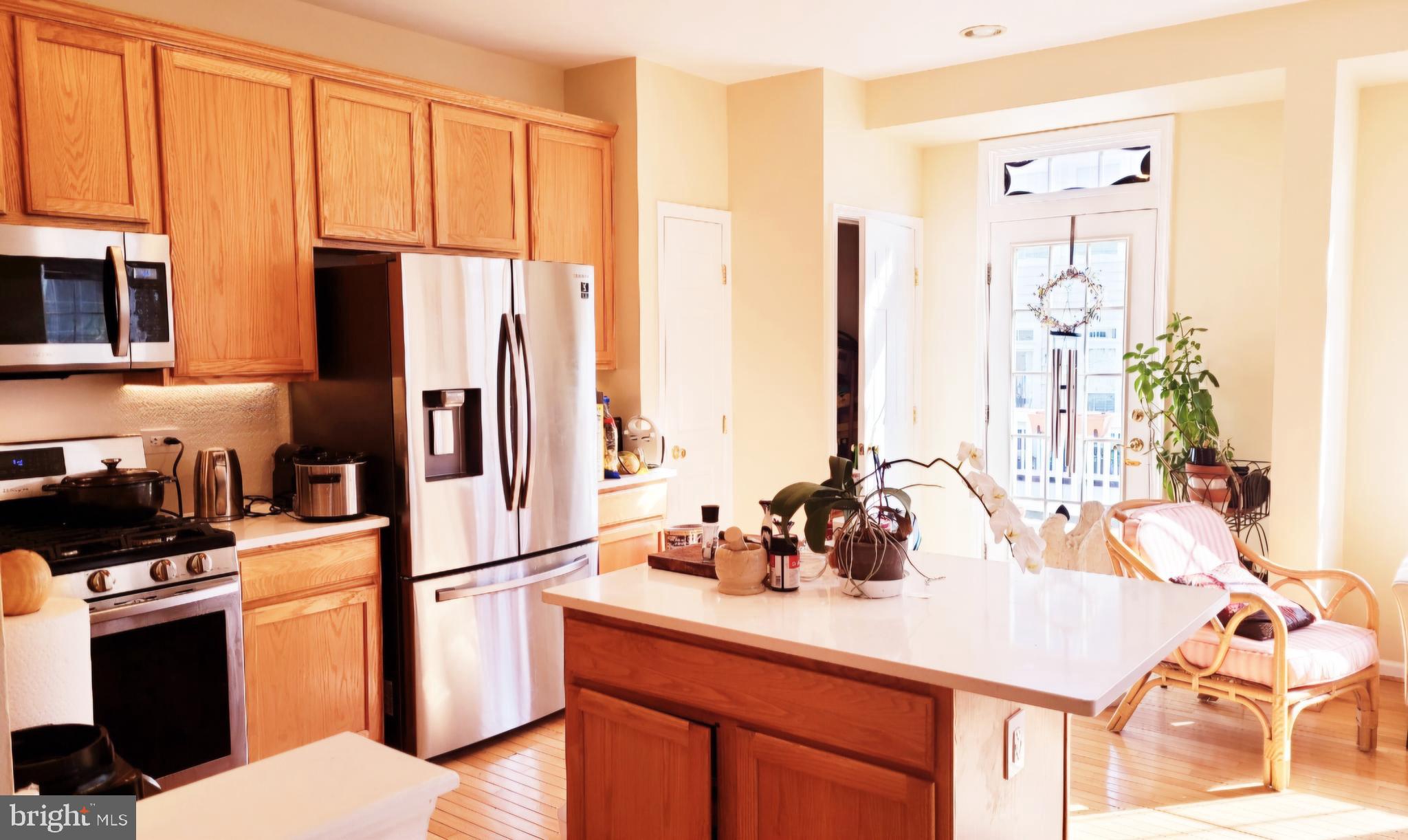 LAKELANDS - Residential Lease