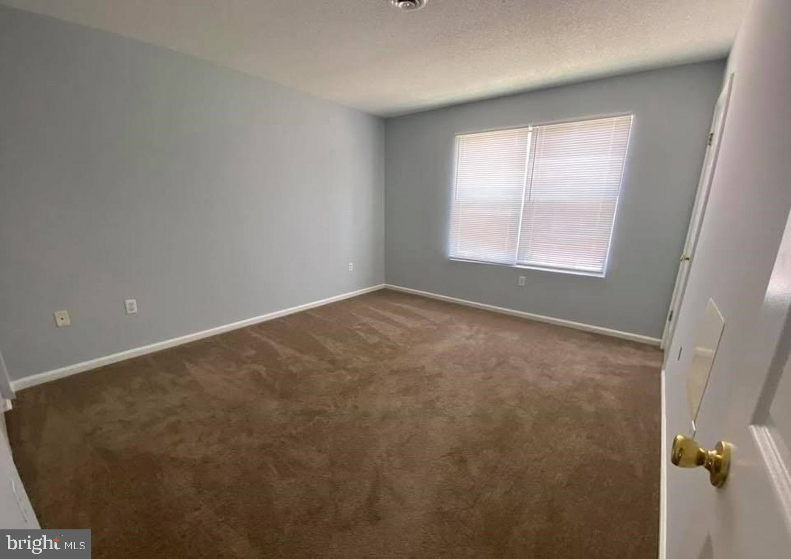 1813 WOODBROOKE DRIVE 1813