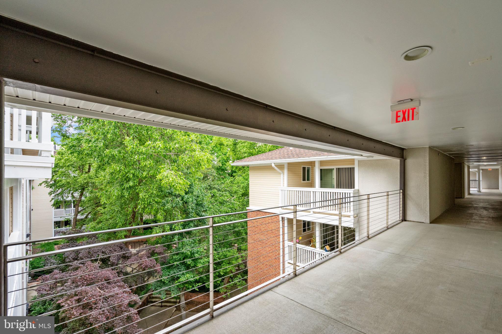 FOUNTAINS AT MCLEAN - Residential