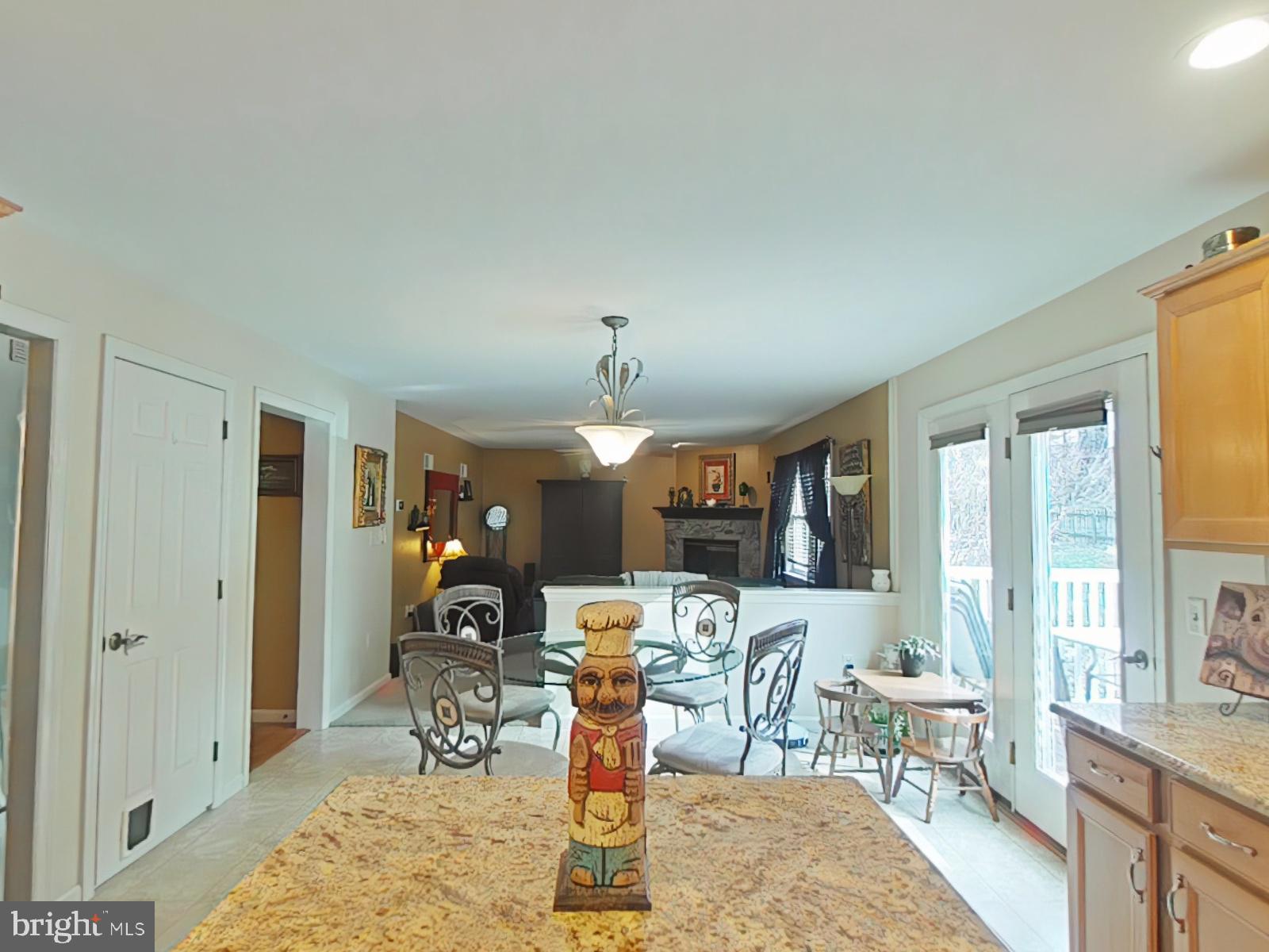 HILLCREST - Residential