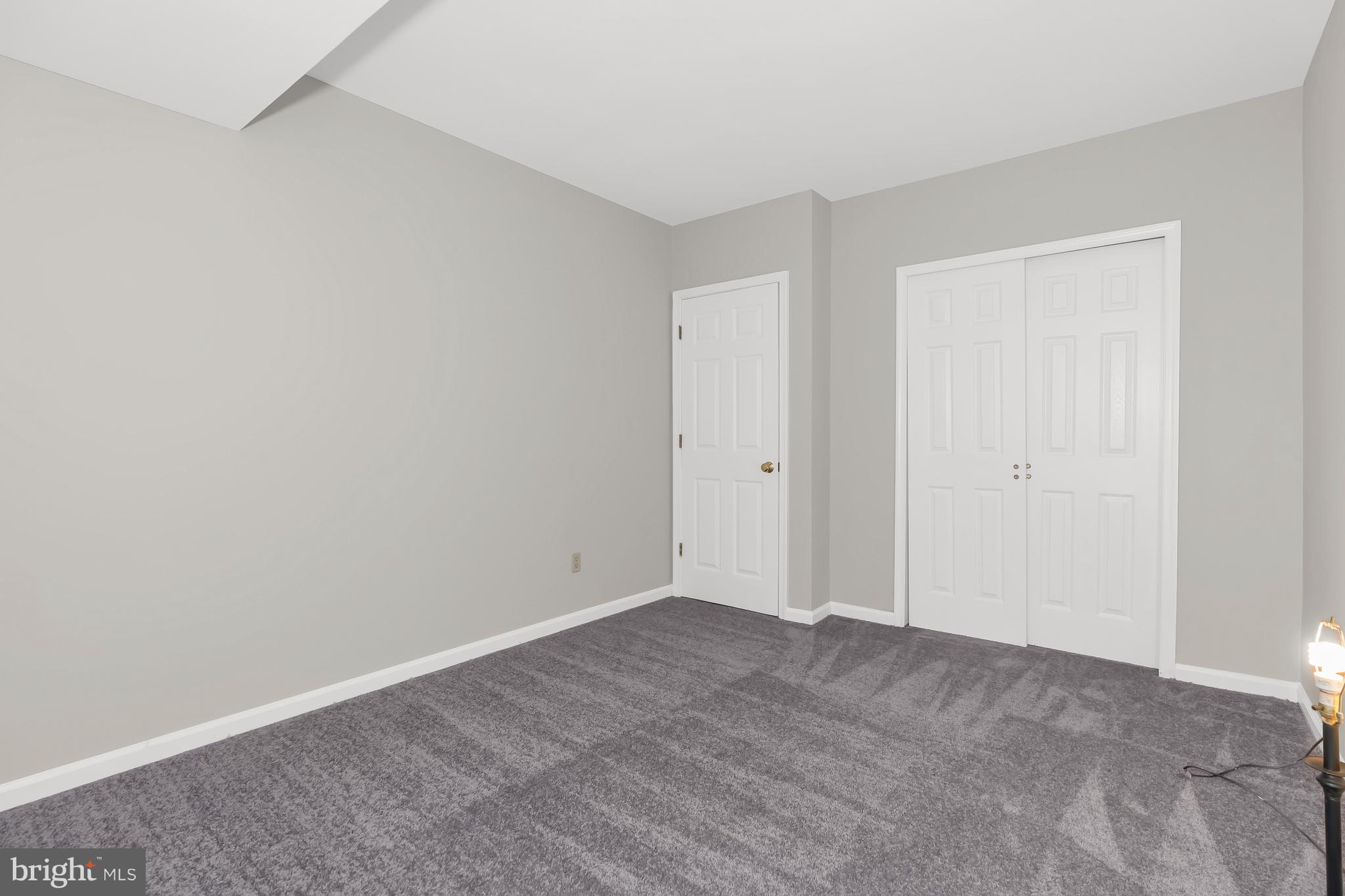 COLONIAL - Residential