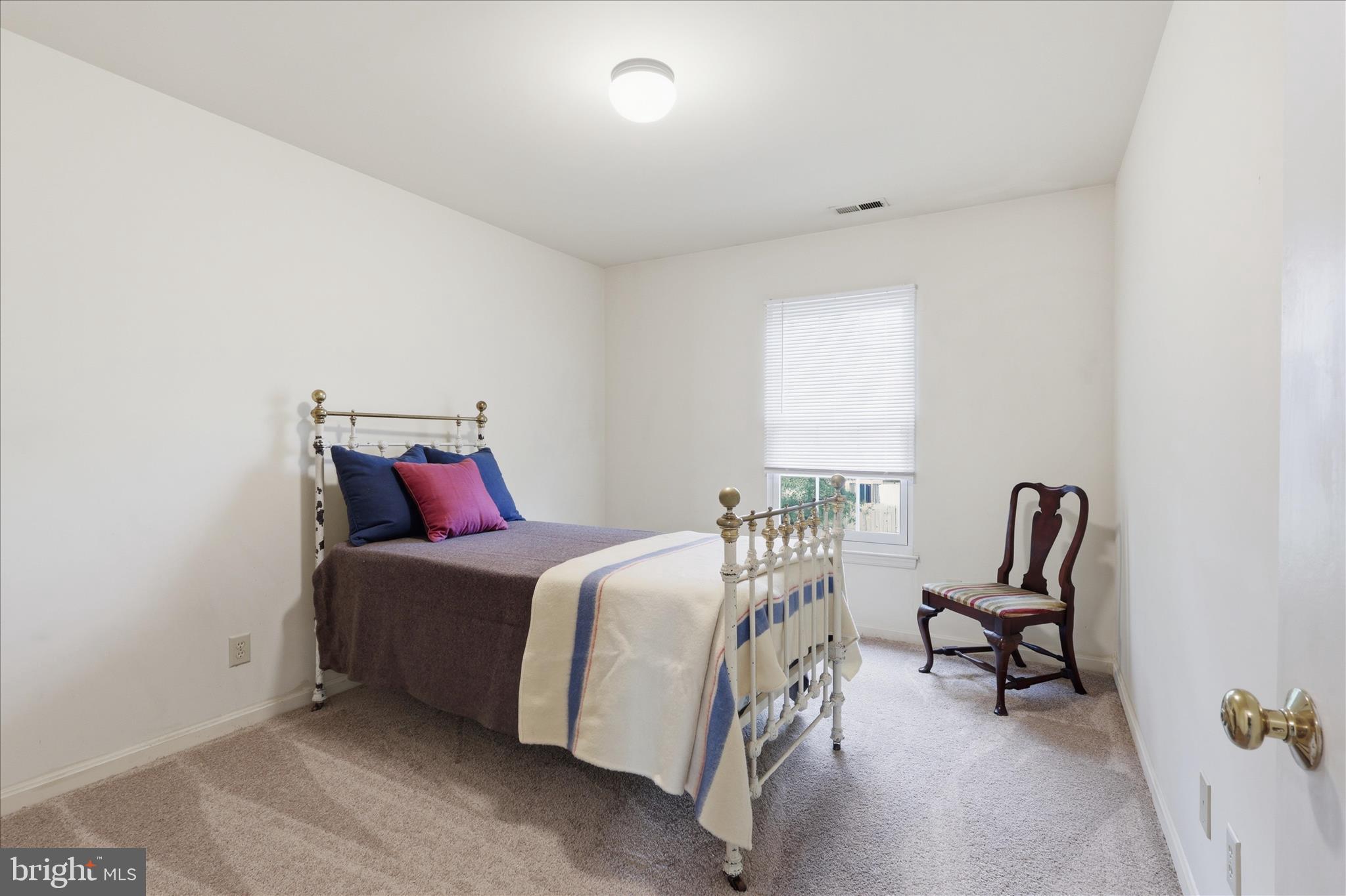 FAIRVIEW COMMONS - Residential