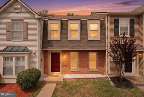 Townhouse For Sale - 5163 Dominion Drive<br/> FREDERICKSBURG, VA 22407