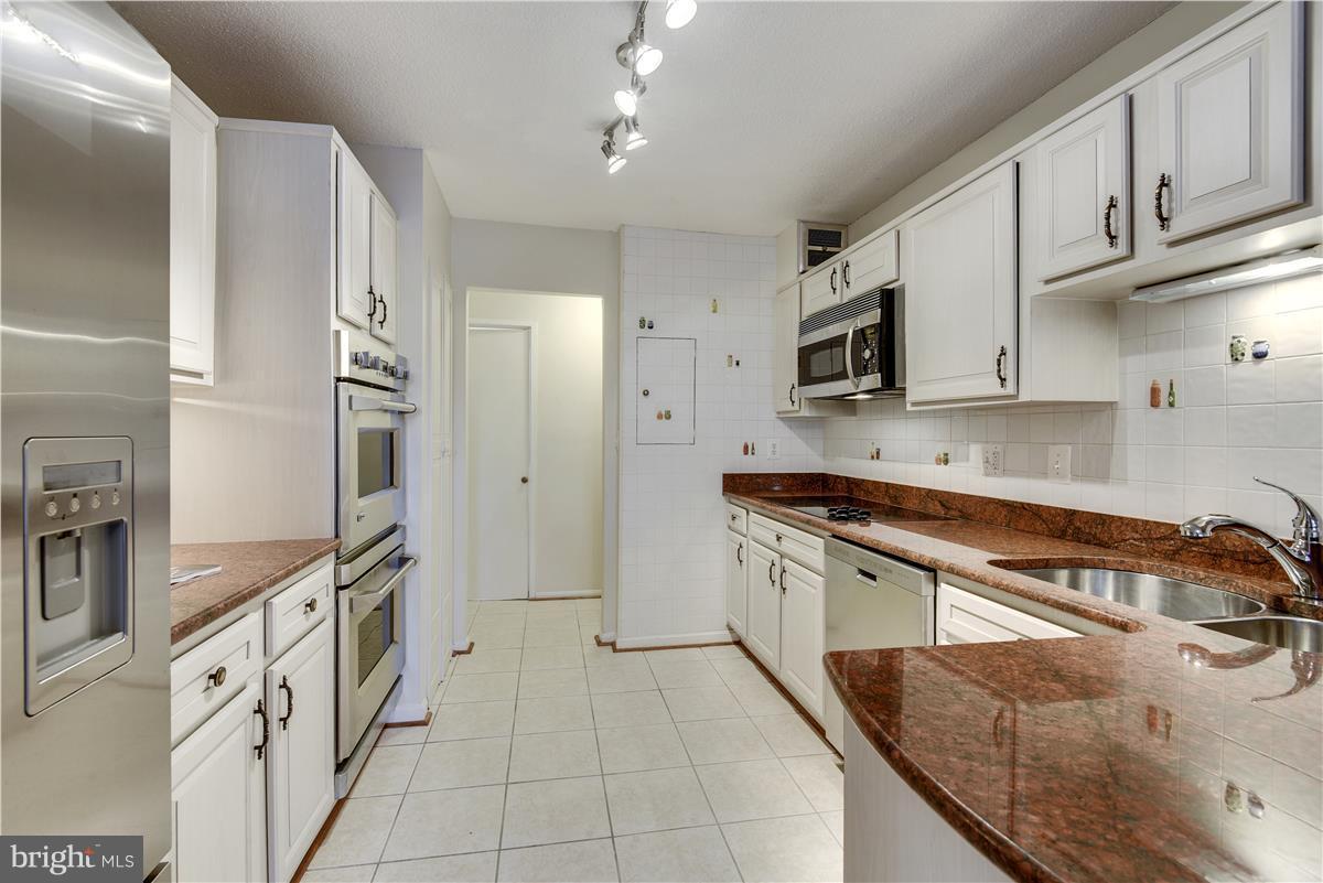 ROTONDA - Residential