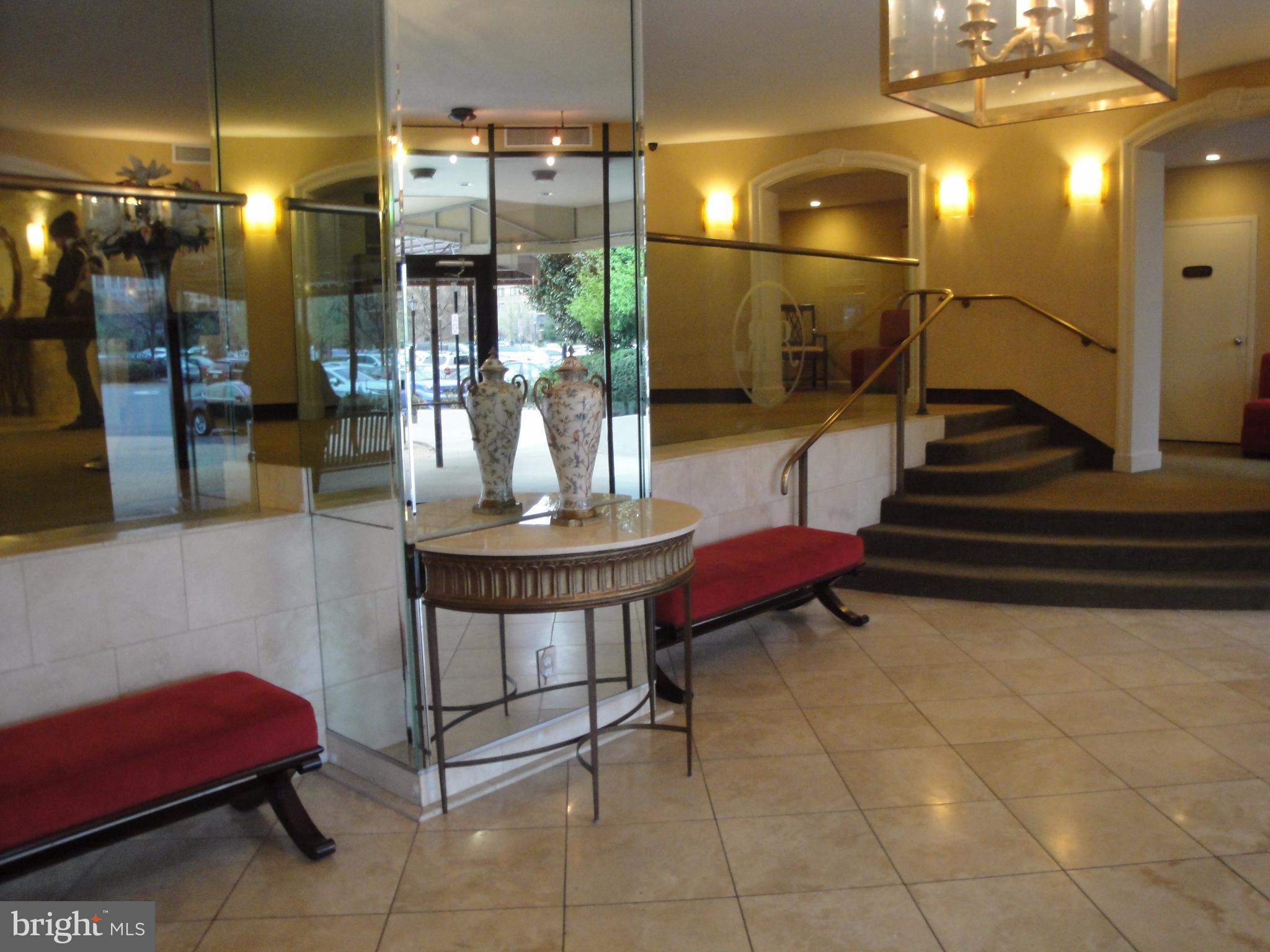 ROTONDA - Residential