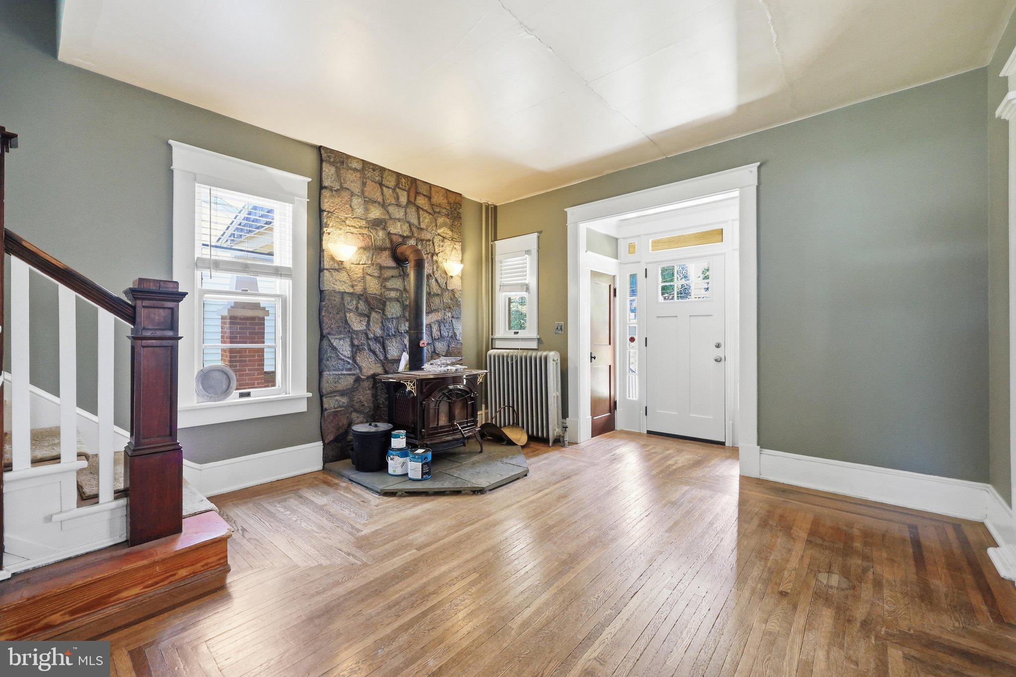 333 E MAIN STREET