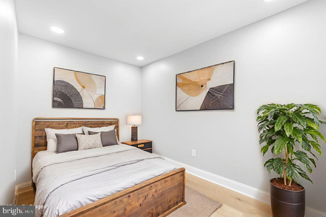 FRANKFORD - Residential