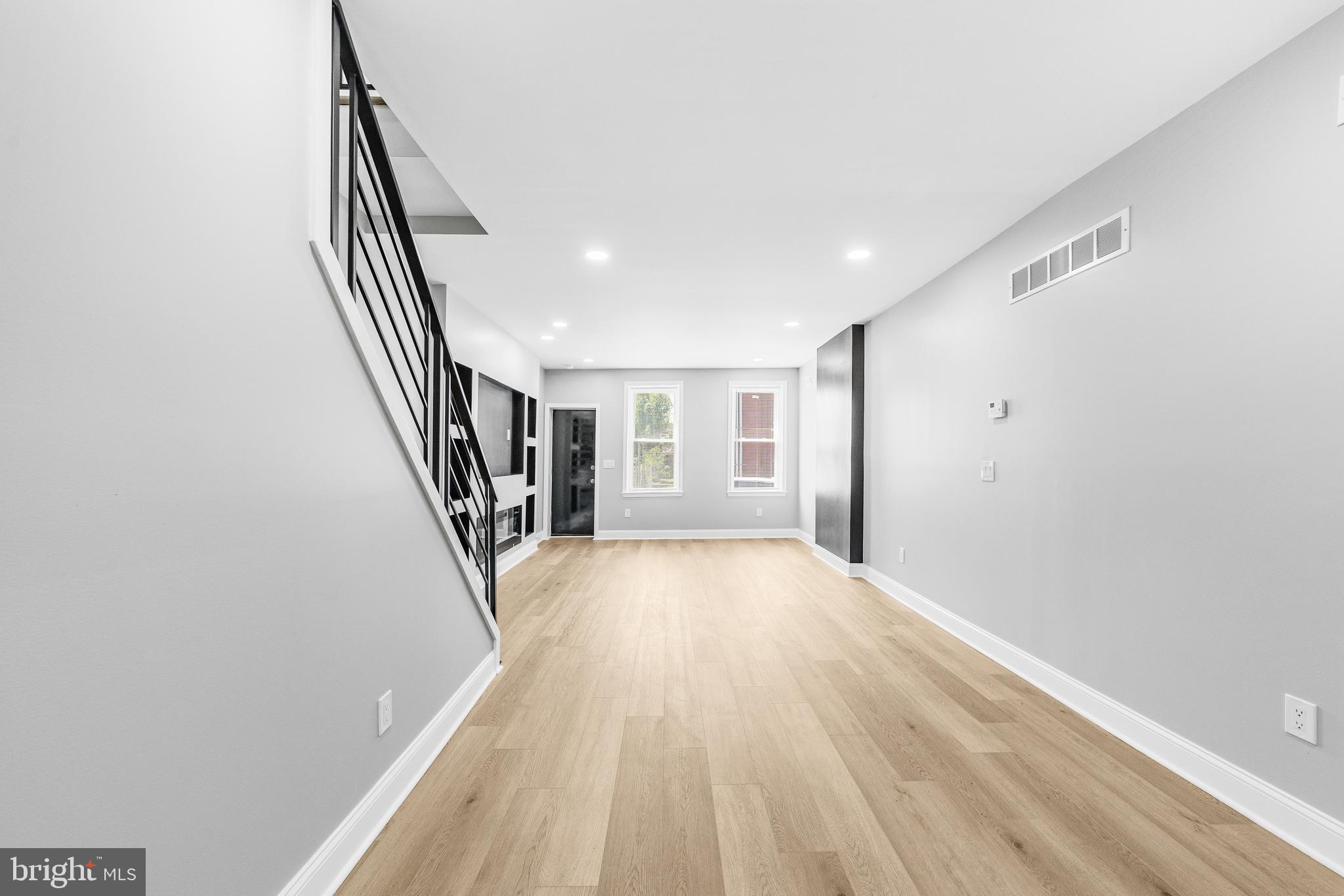 FRANKFORD - Residential