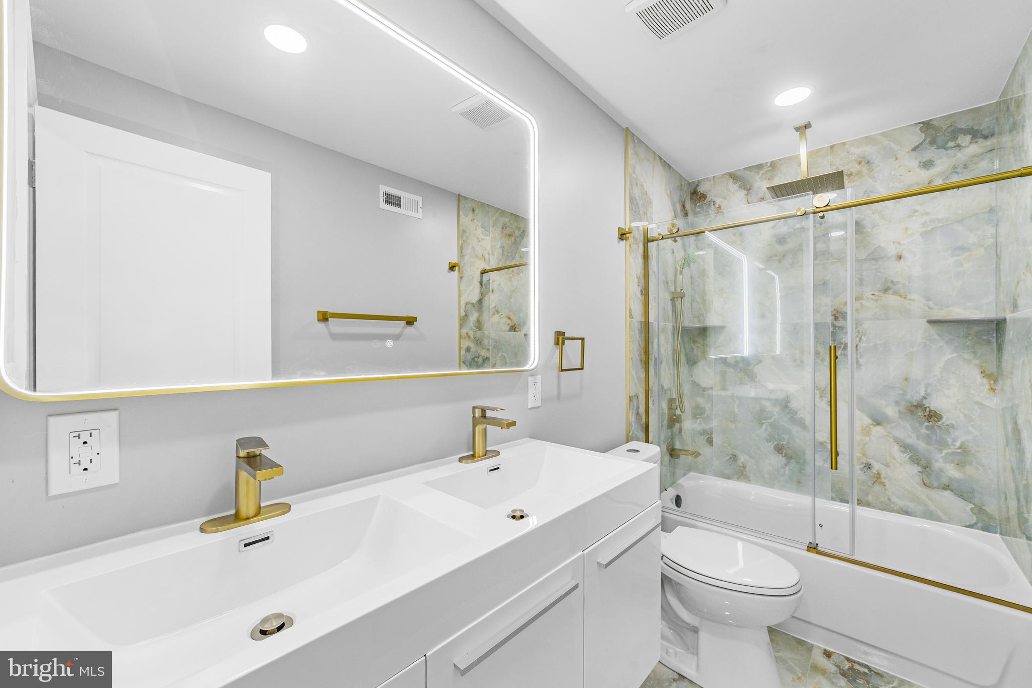 FRANKFORD - Residential